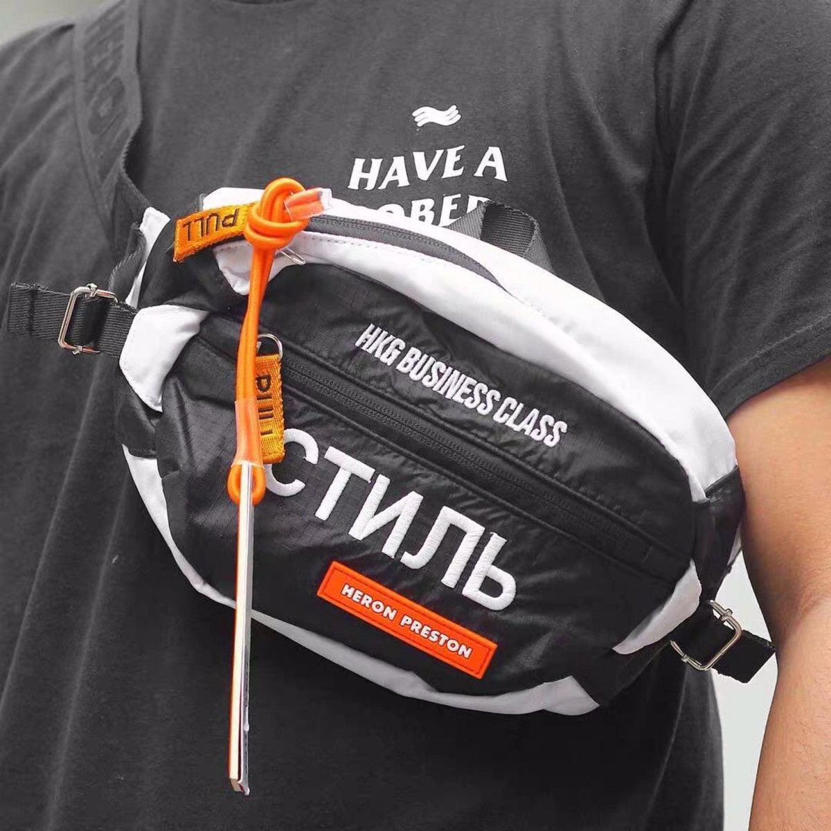 Heron preston waist bag online