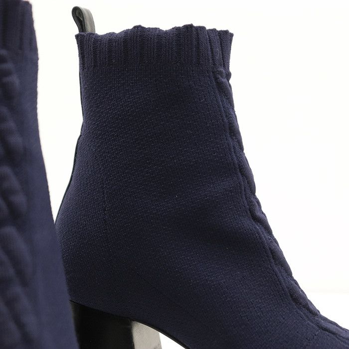Hermes Hermes Hermes Knit H Logo Leather Patch Block Heel Boots Textile Shoes DUTY FREE for USA Size ONE SIZE - 7 Thumbnail