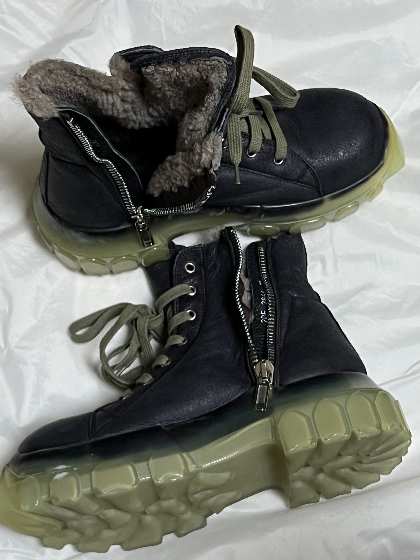 Rick Owens Rick Owens 20FW Shearling Octopus Sole Tank Boots Size US 6 / IT 36 - 5 Thumbnail