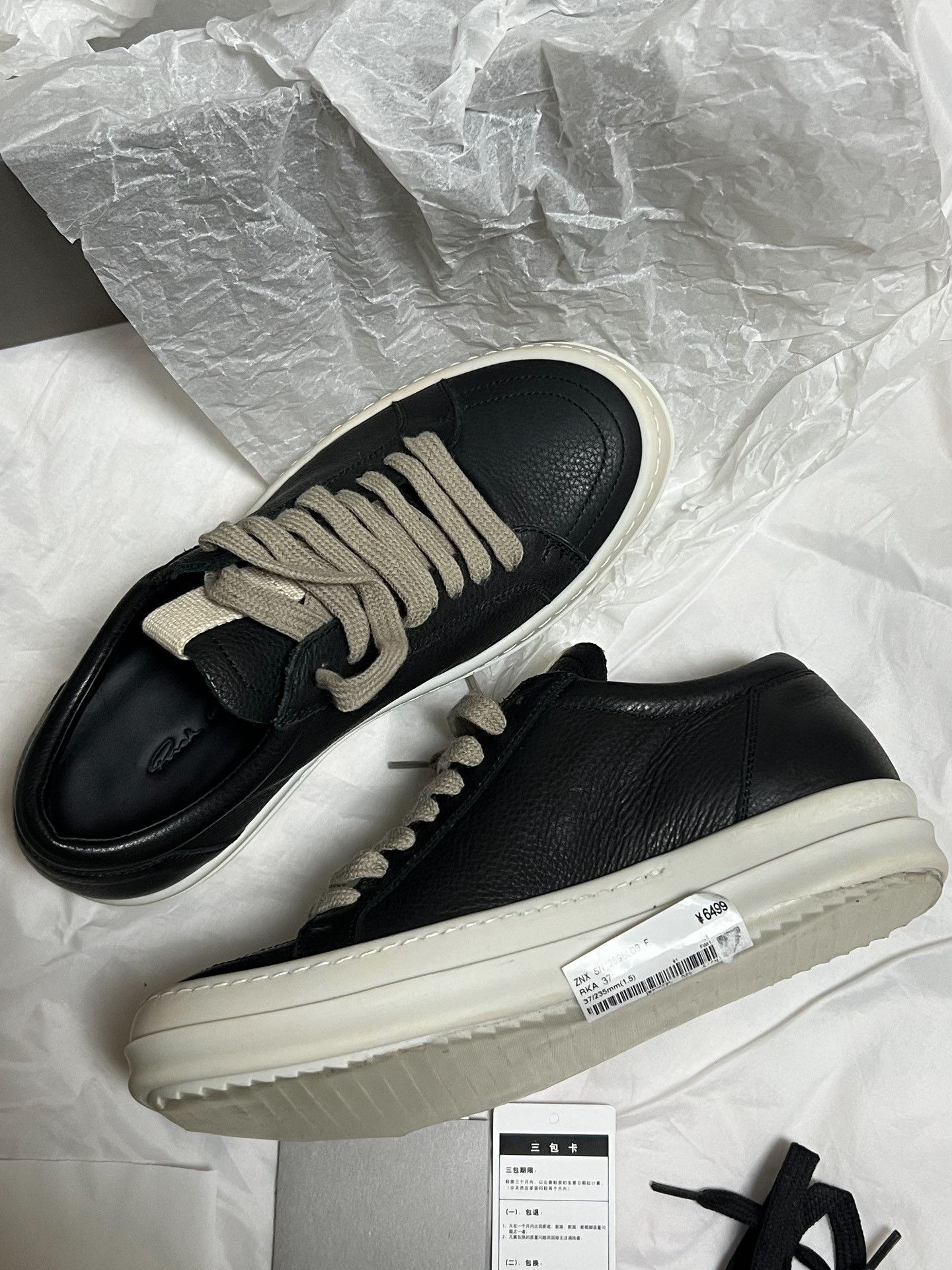 Rick Owens Rick Owens Main Line Black Leather Low-Top Size US 6 / IT 36 - 2 Thumbnail