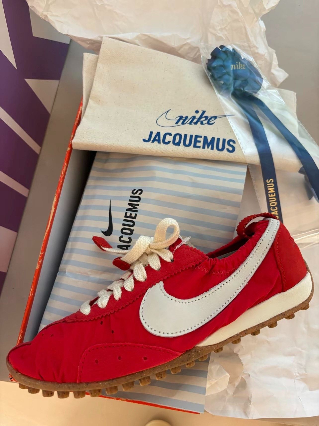 Jacquemus Nike Moon Shoe x Jacquemus Women's Red Size US 5 / IT 35 - 7 Thumbnail