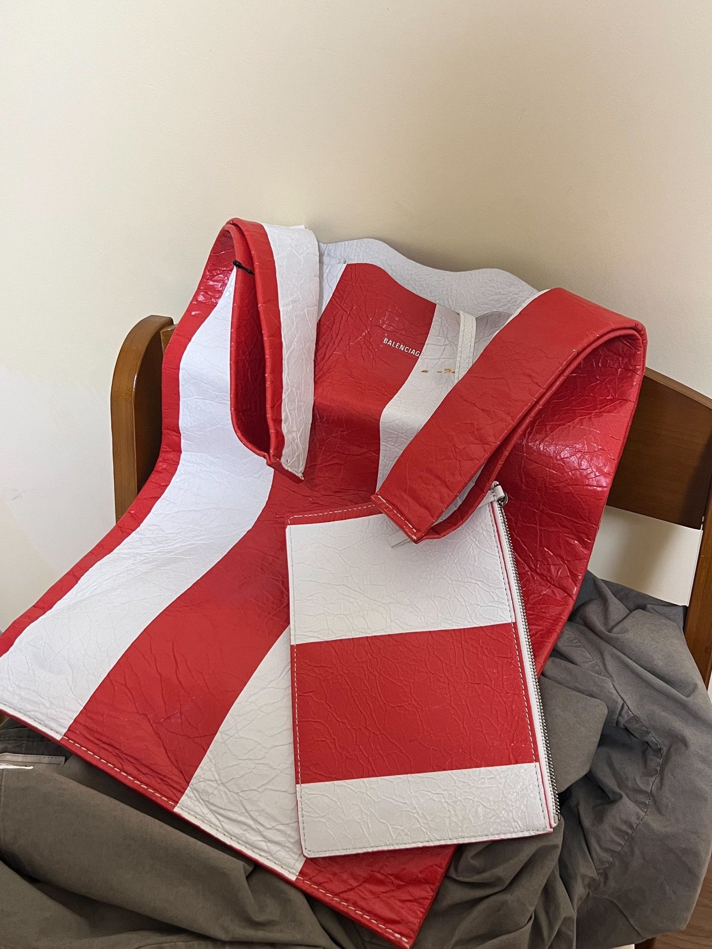 Balenciaga Balenciaga Red White Striped Tote Size ONE SIZE - 2 Thumbnail