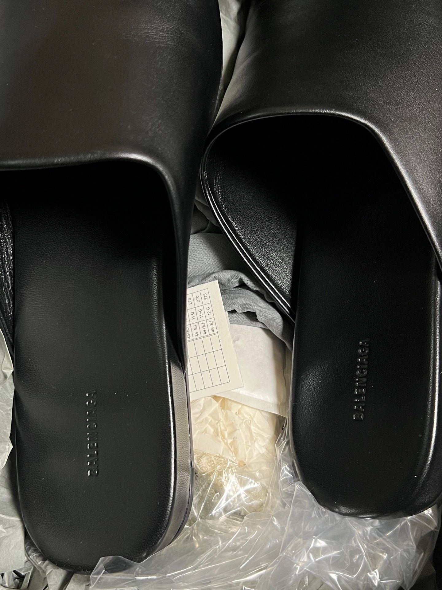 Balenciaga Balenciaga Black BB Logo Mules Size US 9 / EU 42 - 8 Thumbnail