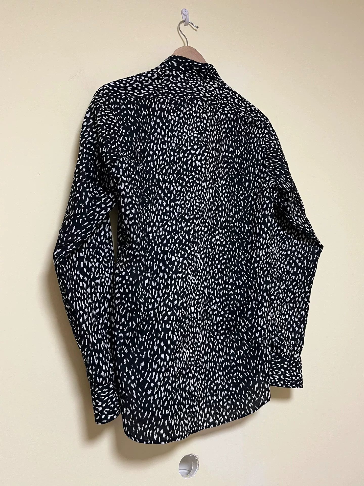 Saint Laurent Paris Saint Laurent YSL Jackson Wang Leopard Shirt Size US M / EU 48-50 / 2 - 8 Thumbnail