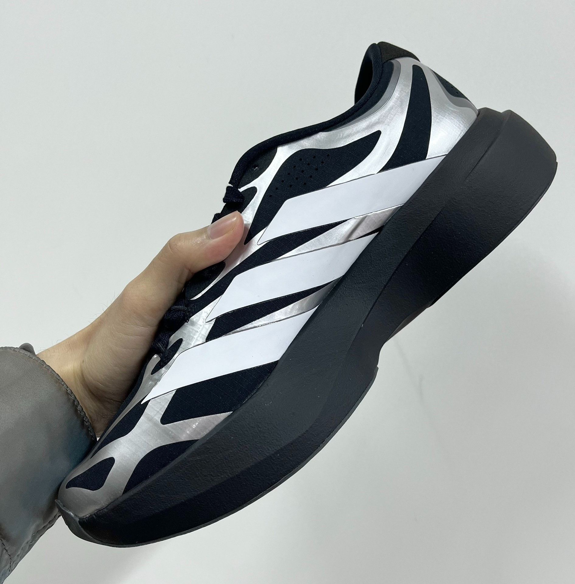 Adidas Adidas evo sl Size US 9.5 / EU 42-43 - 3 Thumbnail