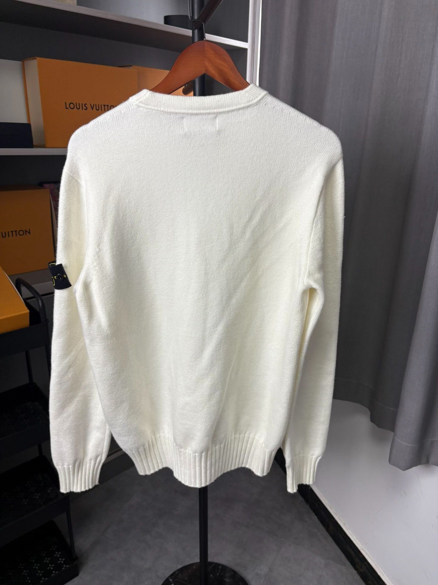 Stone Island Stone Island Wool White Sweater M Men Size US M / EU 48-50 / 2 - 5 Thumbnail