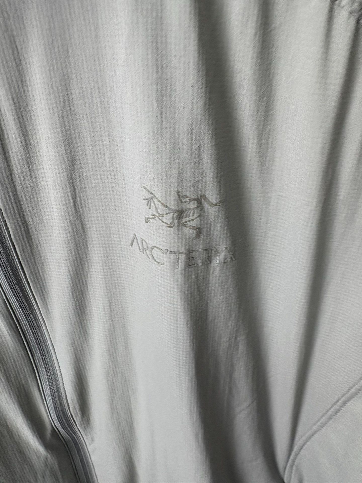 Arc'teryx Arc'teryx Gray Hoodie L Men Size US L / EU 52-54 / 3 - 2 Thumbnail