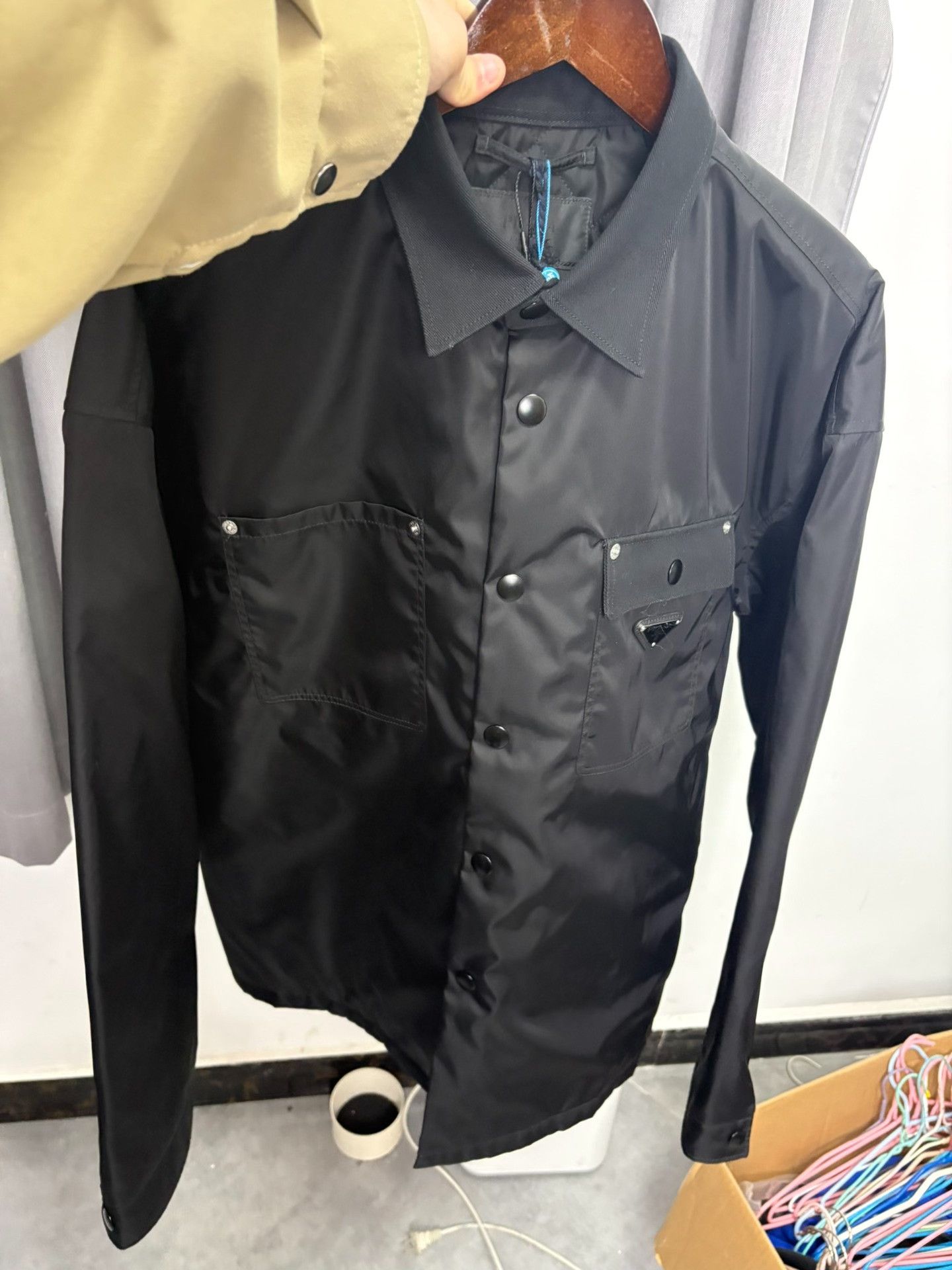 Prada Prada Black Light Jacket L Men Size US L / EU 52-54 / 3 - 7 Thumbnail