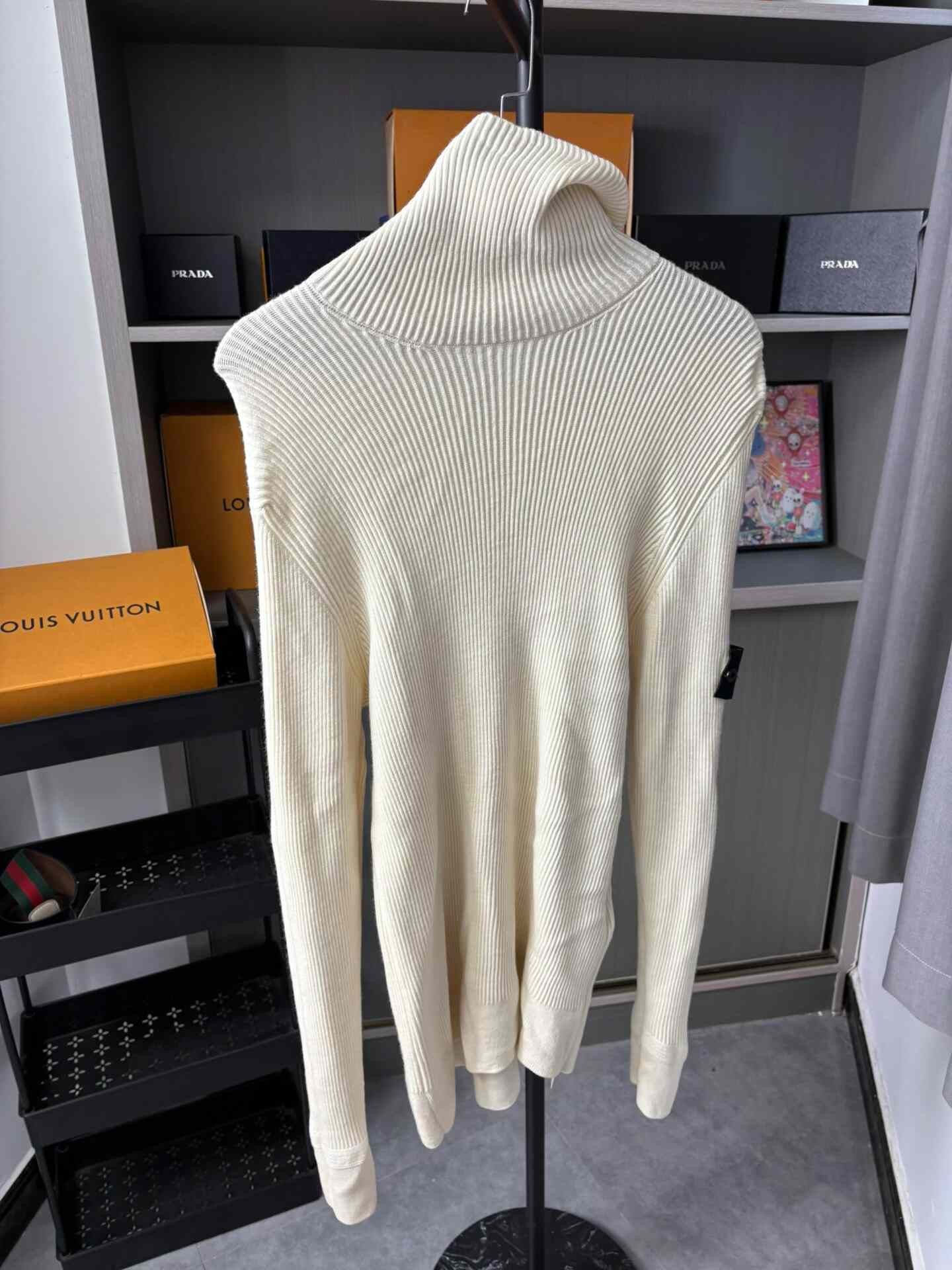 Stone Island Stone Island Sweater XL Men Size US XL / EU 56 / 4 - 3 Thumbnail