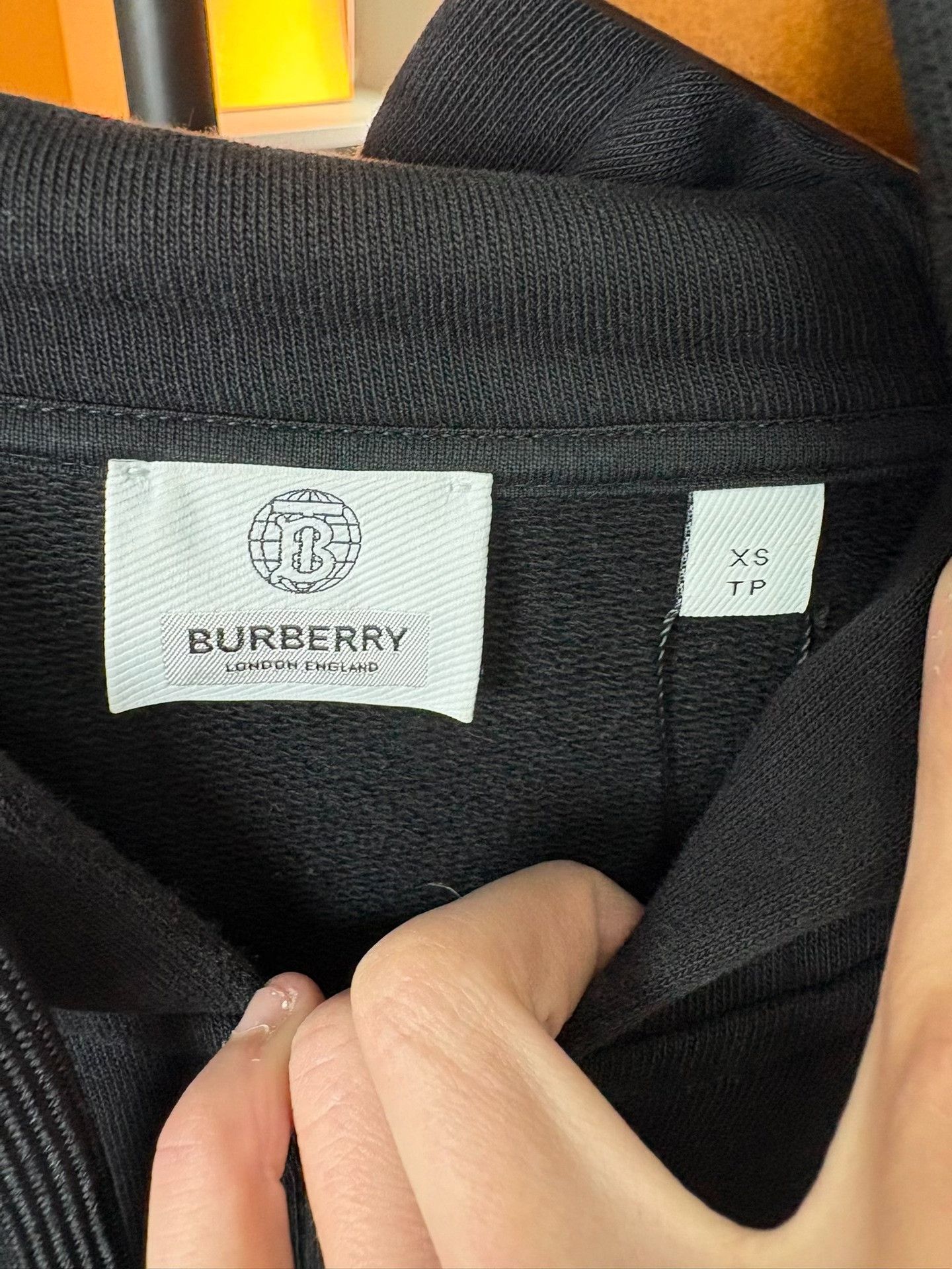 Burberry Burberry Black Hoodie XS Men Size US XS / EU 42 / 0 - 3 Thumbnail