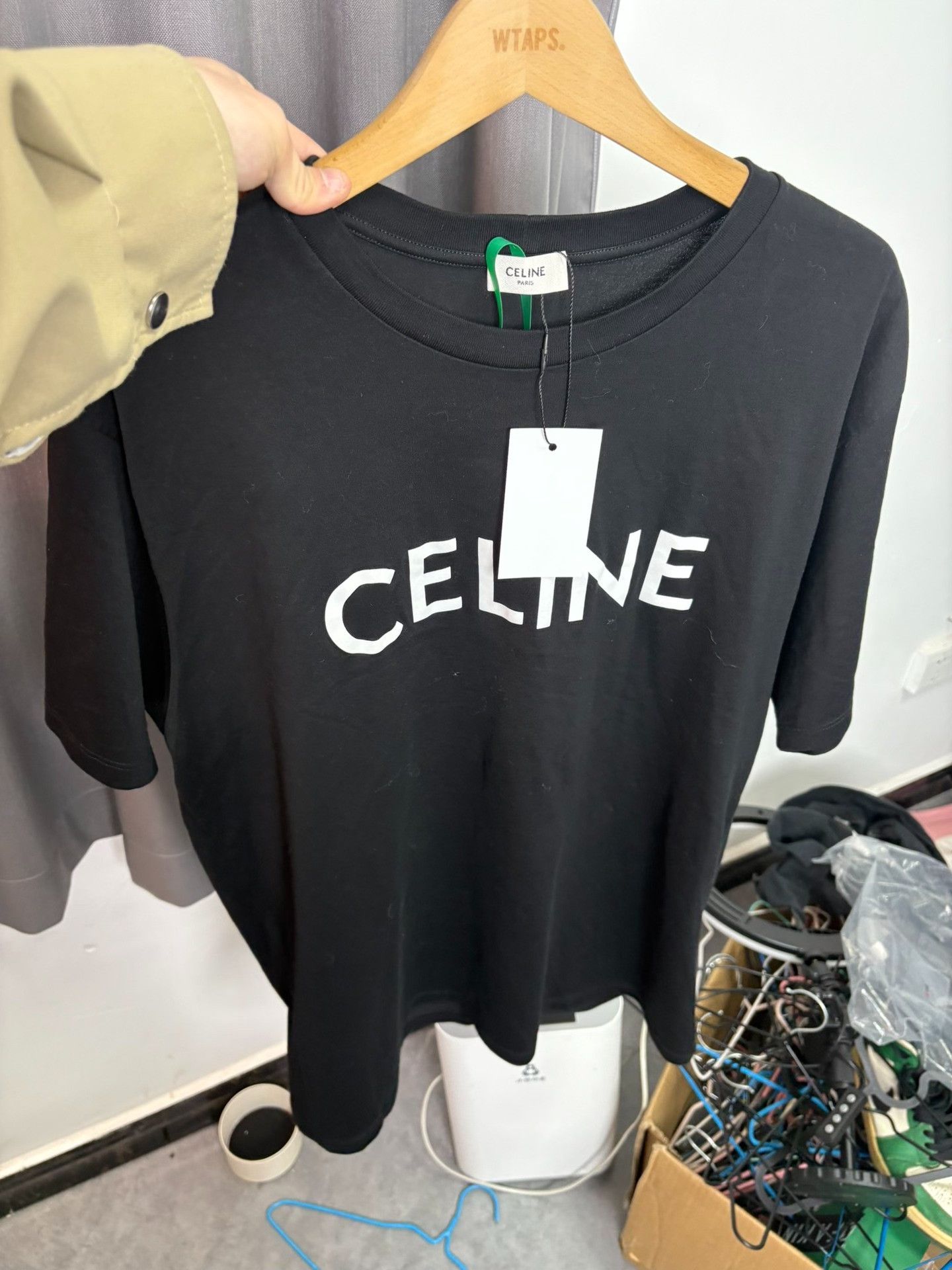 Celine Celine White T-Shirt XL Men Size US XL / EU 56 / 4 - 7 Thumbnail