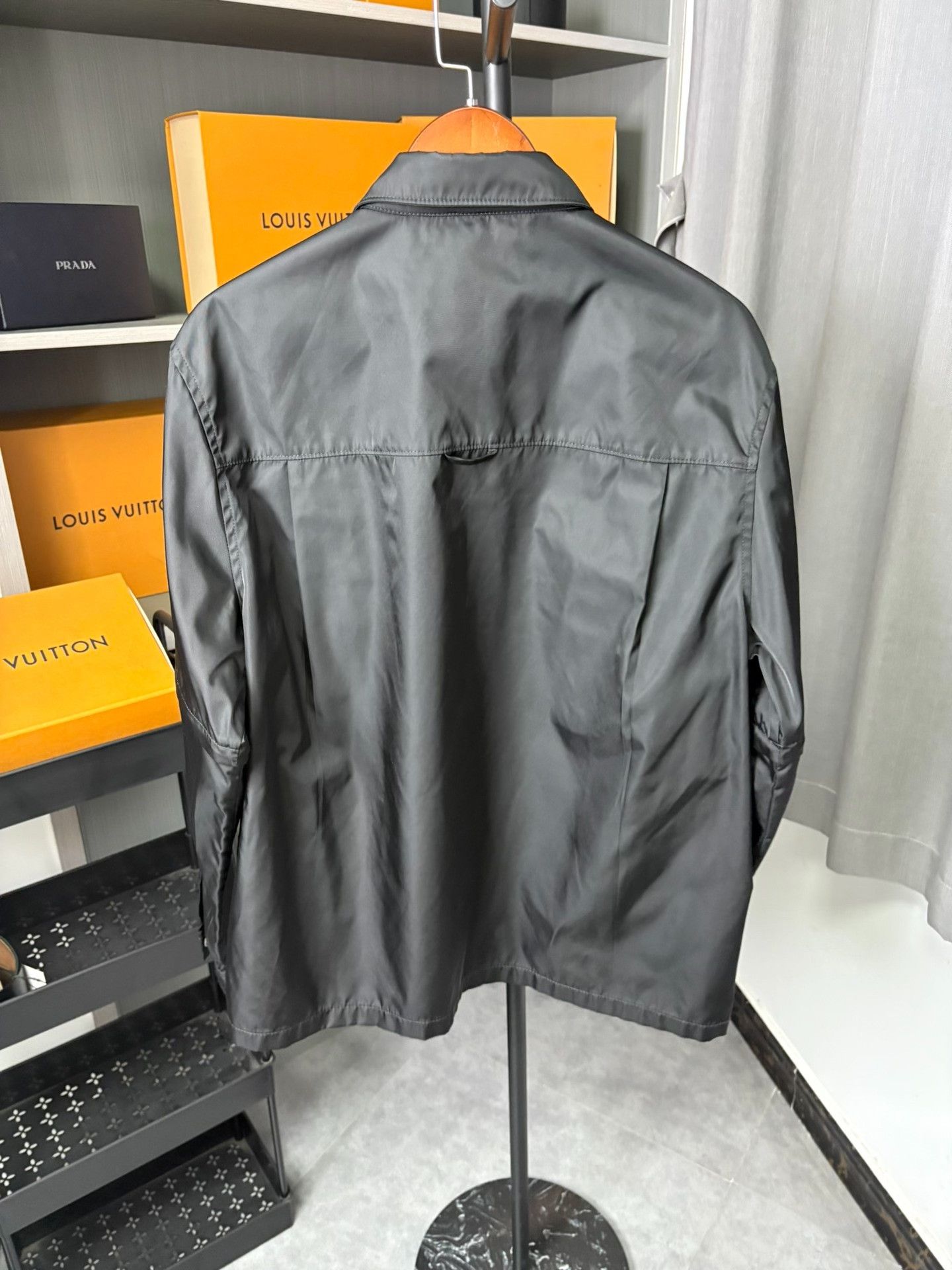 Prada Prada Metallic Black Light Jacket L Men Size US L / EU 52-54 / 3 - 4 Thumbnail