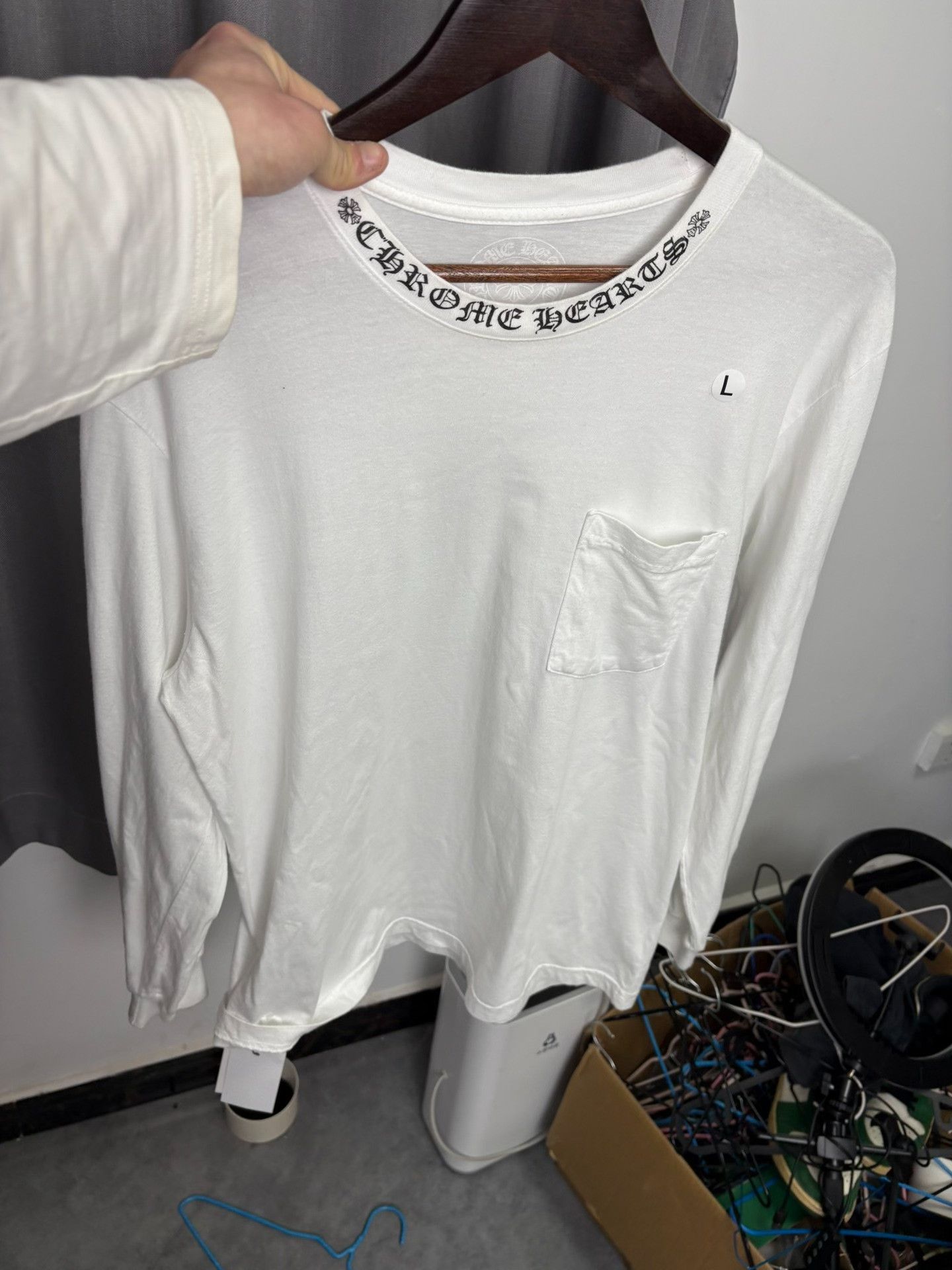 Chrome Hearts Chrome Hearts White T-Shirt L Men Size US L / EU 52-54 / 3 - 8 Thumbnail