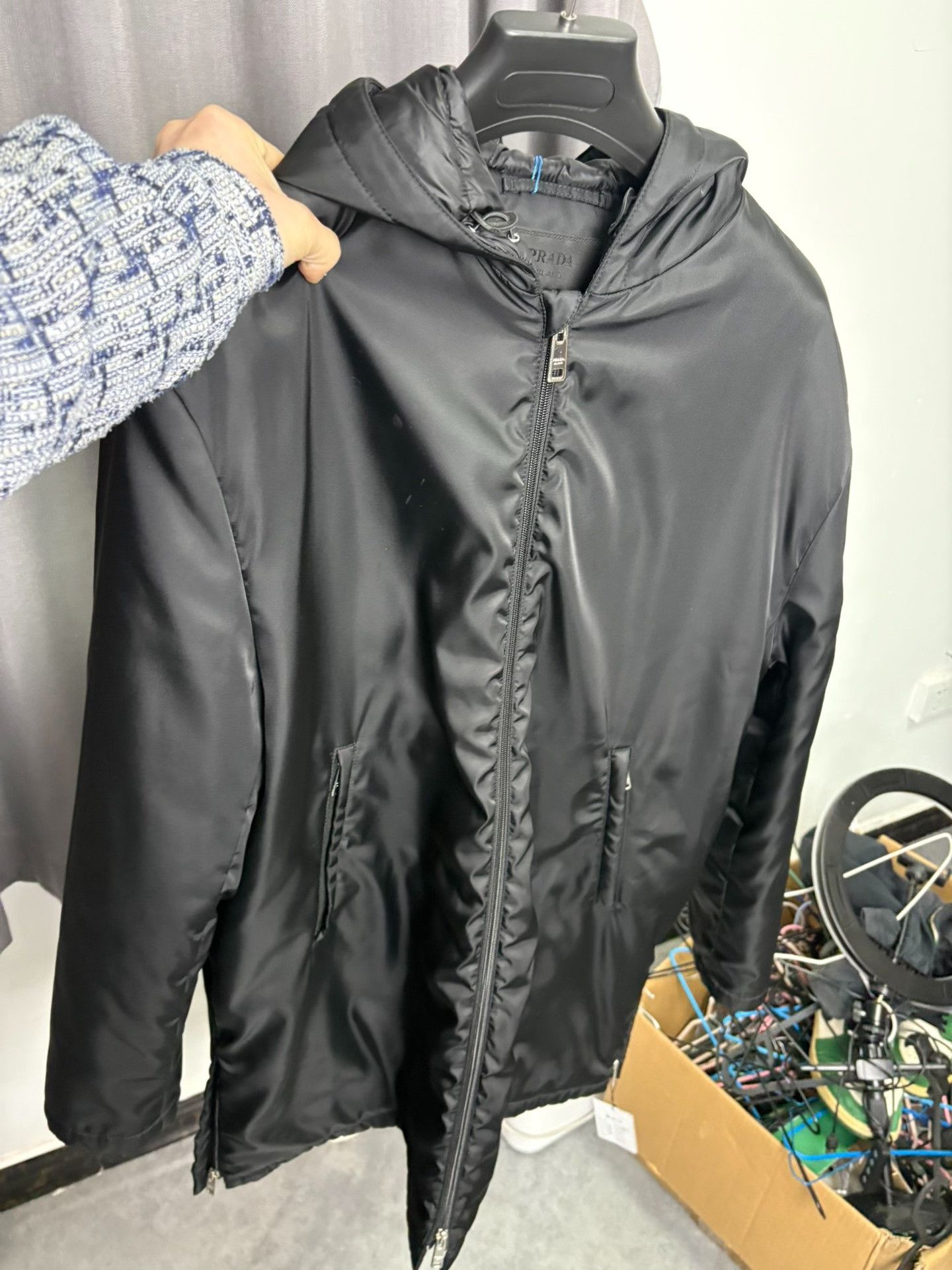 Prada Prada Down Black Heavy Coat XL Men Size US XL / EU 56 / 4 - 6 Thumbnail