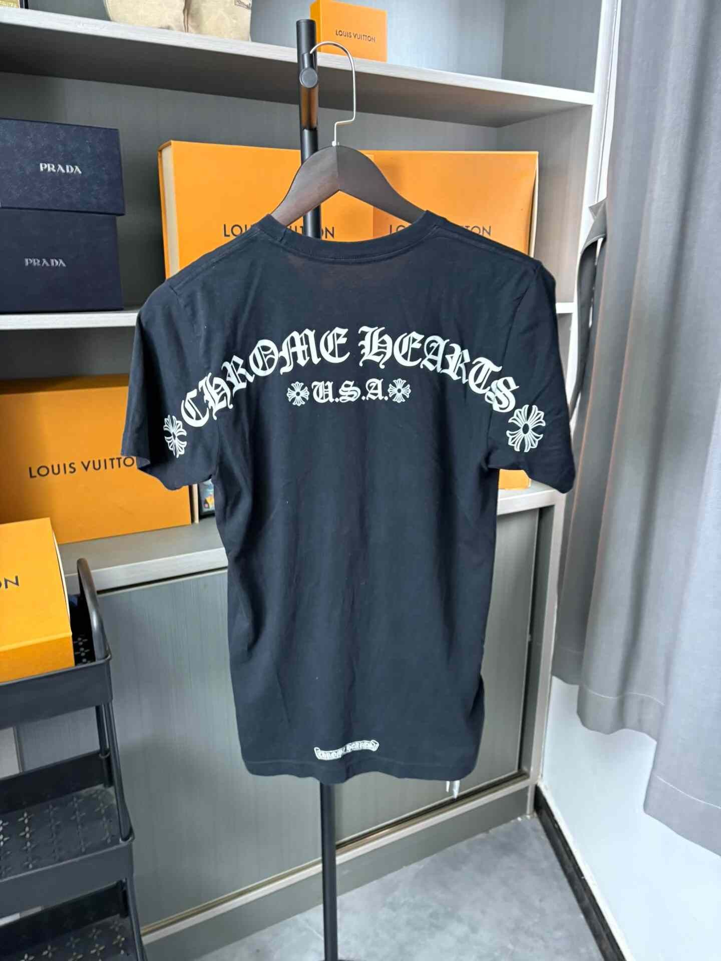 Chrome Hearts Chrome Hearts Black T-Shirt S Men Size US S / EU 44-46 / 1 - 4 Thumbnail