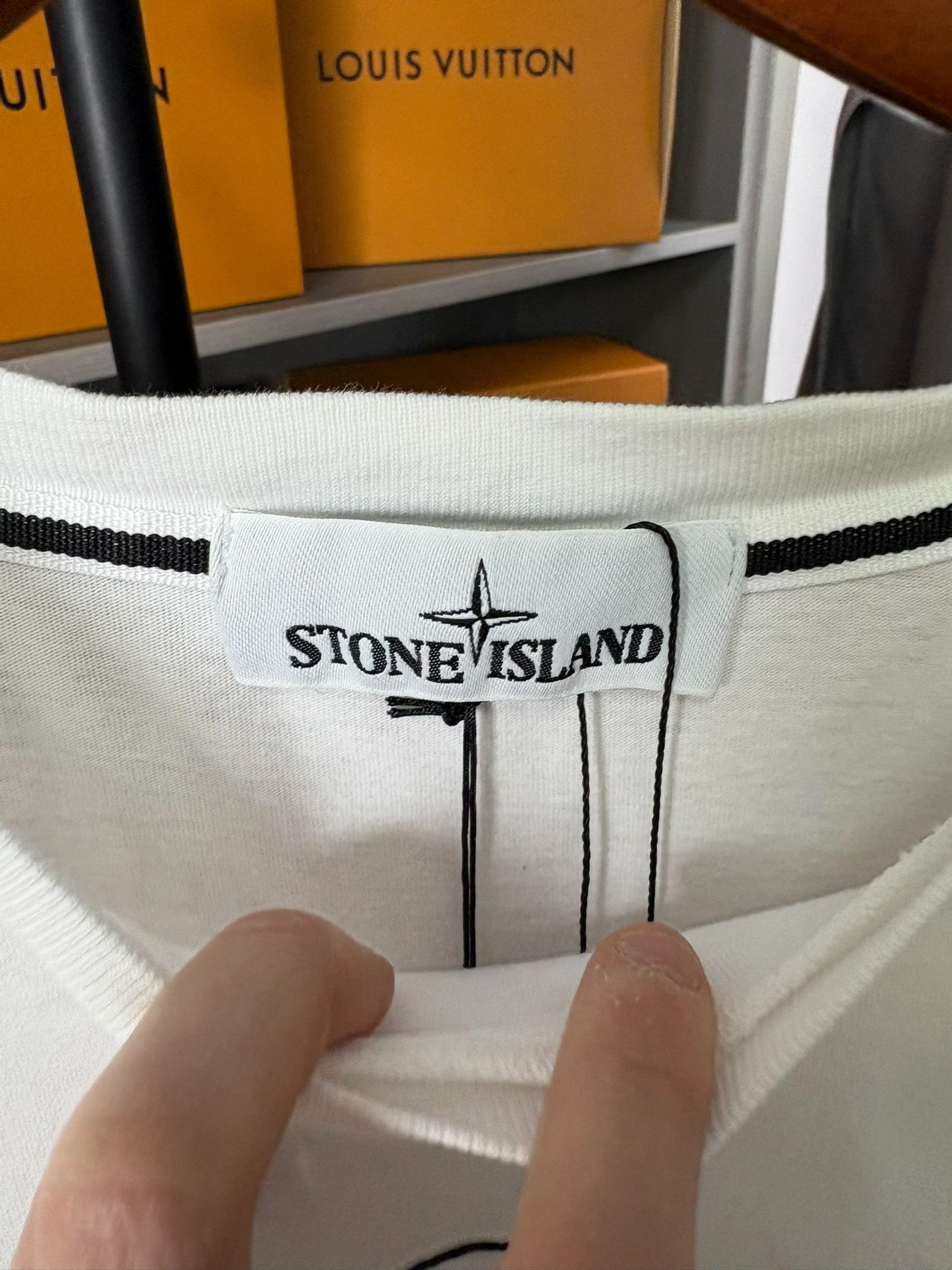 Stone Island Stone Island White T-Shirt M Men Size US M / EU 48-50 / 2 - 2 Thumbnail