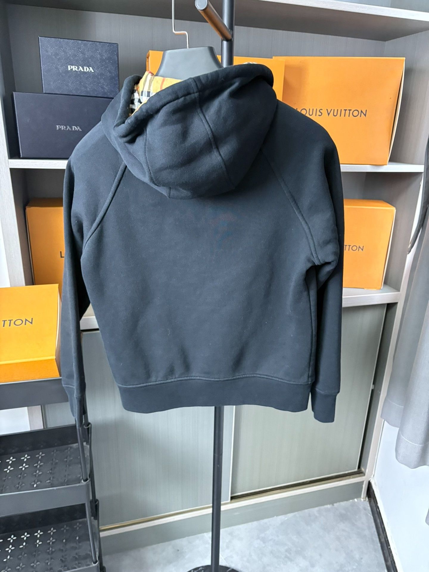 Burberry Burberry Black Hoodie XS Men Size US XS / EU 42 / 0 - 5 Thumbnail