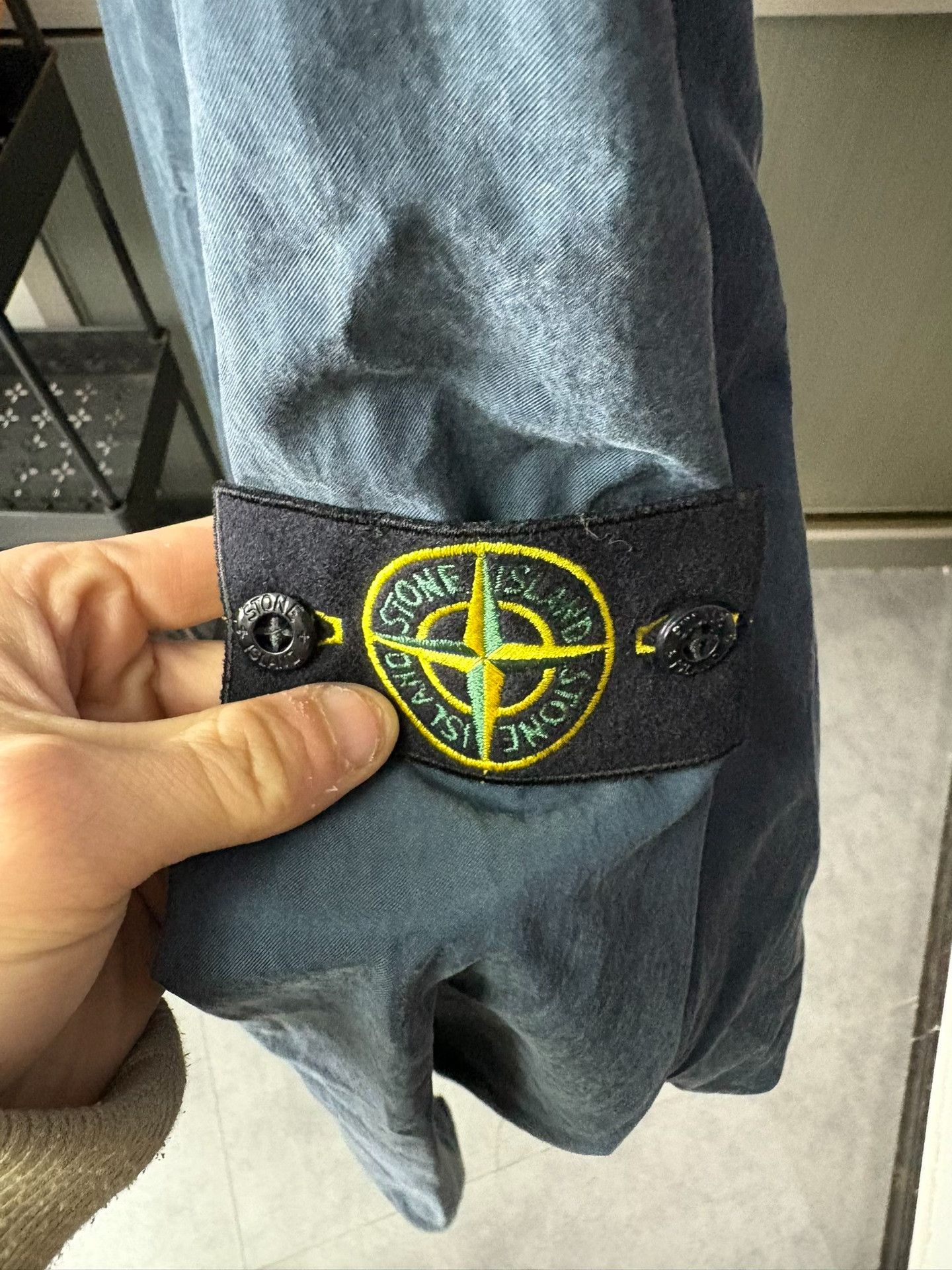 Stone Island Stone Island Shirt XL Men Size US XL / EU 56 / 4 - 3 Thumbnail