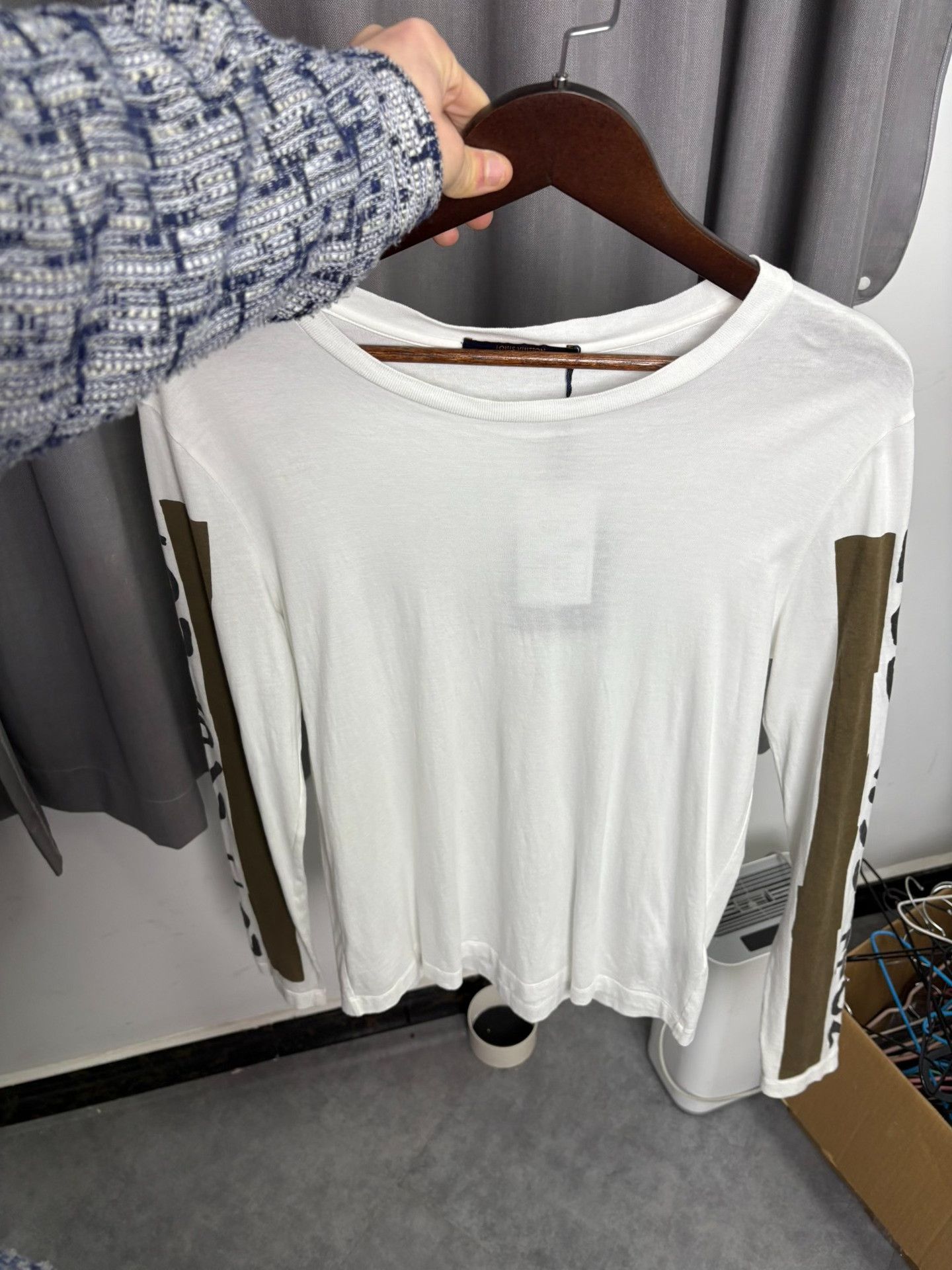 Louis Vuitton Louis Vuitton White T-Shirt S Men Size US S / EU 44-46 / 1 - 5 Thumbnail