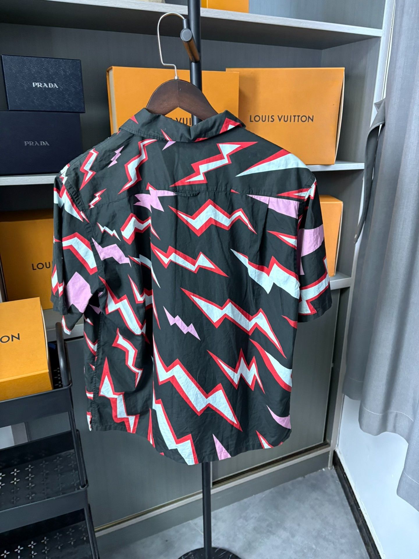 Prada Prada Pink Shirt 38 Men Size US S / EU 44-46 / 1 - 3 Thumbnail