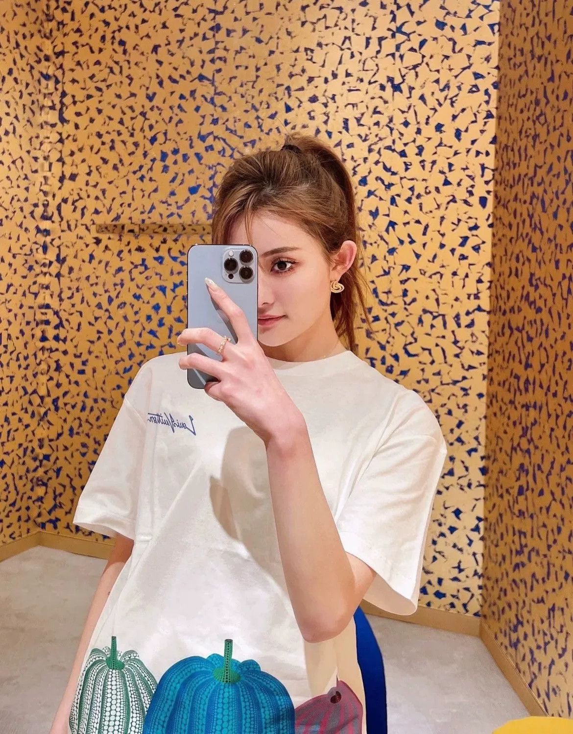 Louis Vuitton LV x Yayoi Kusama SS23 Pumpkin Print T-Shirt Size US M / EU 48-50 / 2 - 7 Thumbnail
