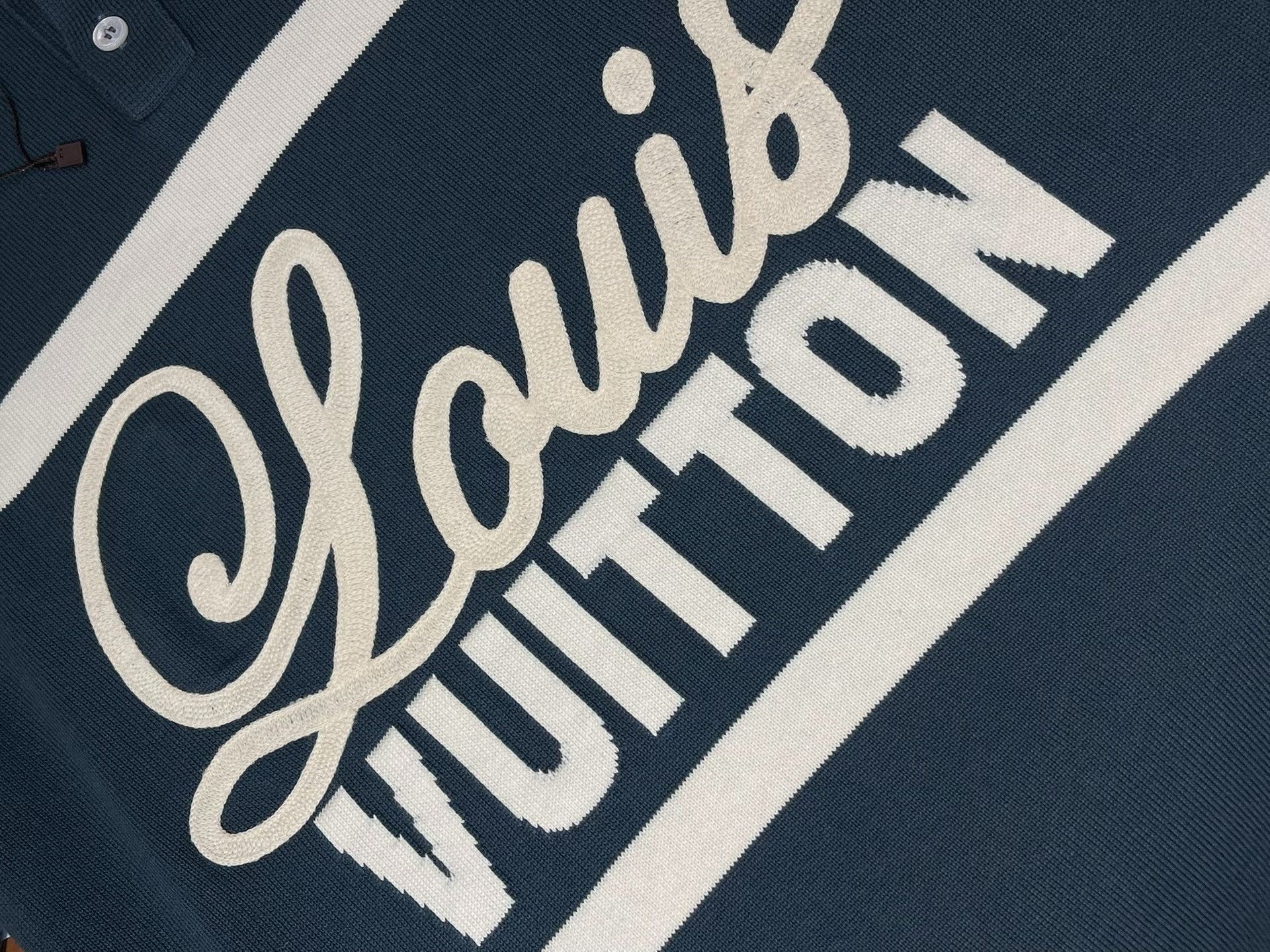 Louis Vuitton Louis Vuitton FW22 Letter Print Polo Shirt Size US S / EU 44-46 / 1 - 3 Thumbnail