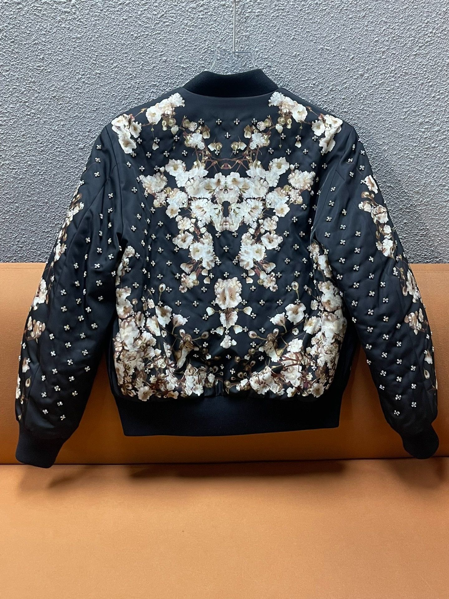 Givenchy Givenchy Runway Star Floral Jacket Women Size S / US 4 / IT 40 - 2 Thumbnail