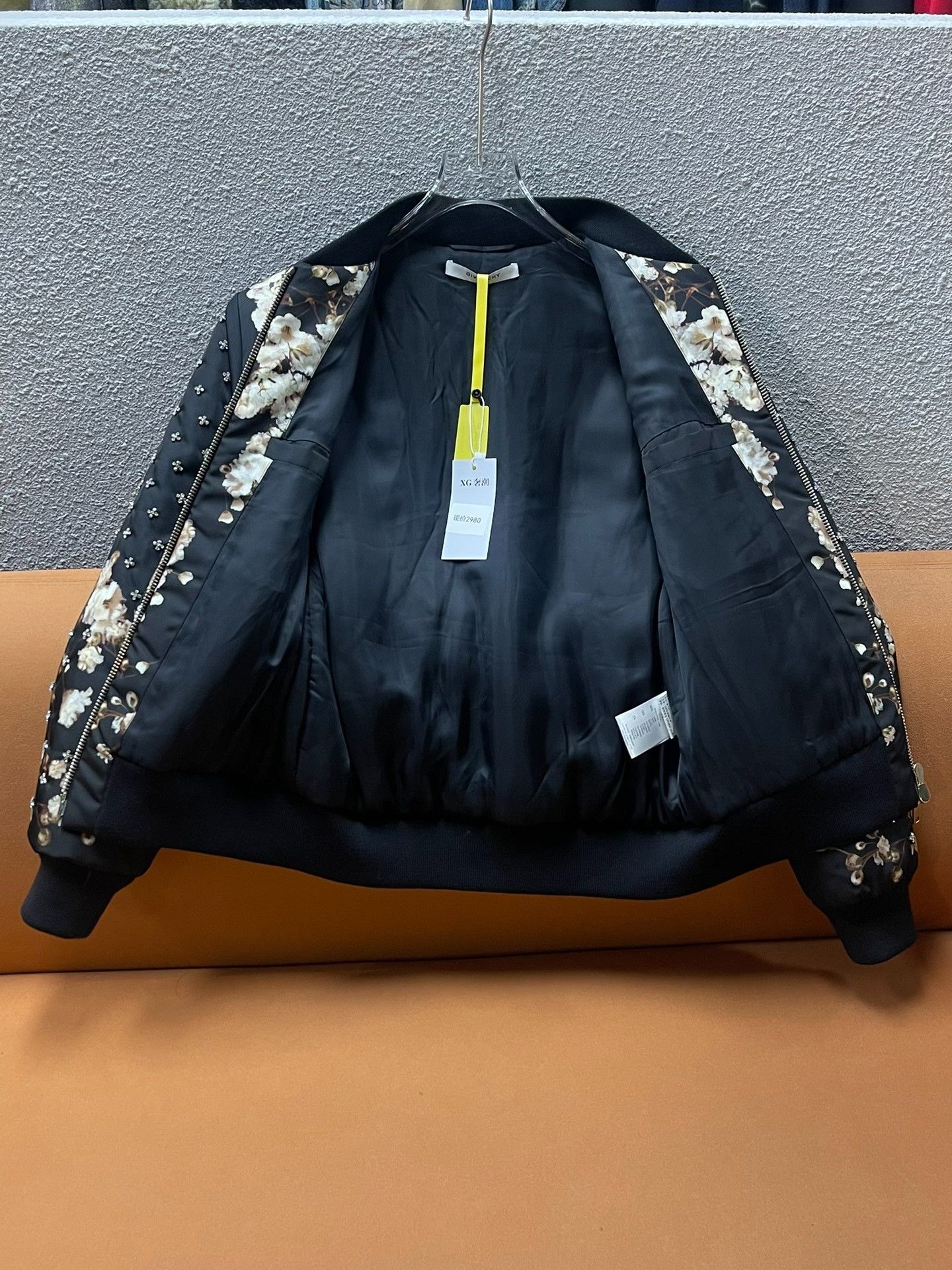 Givenchy Givenchy Runway Star Floral Jacket Women Size S / US 4 / IT 40 - 3 Thumbnail