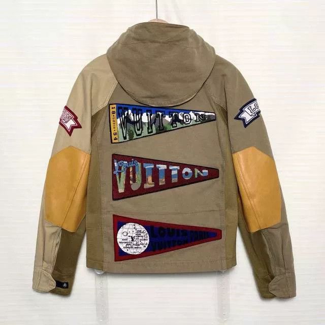 Louis Vuitton Louis Vuitton x DSM Victory Badge Hooded Jacket Size US S / EU 44-46 / 1 - 2 Thumbnail