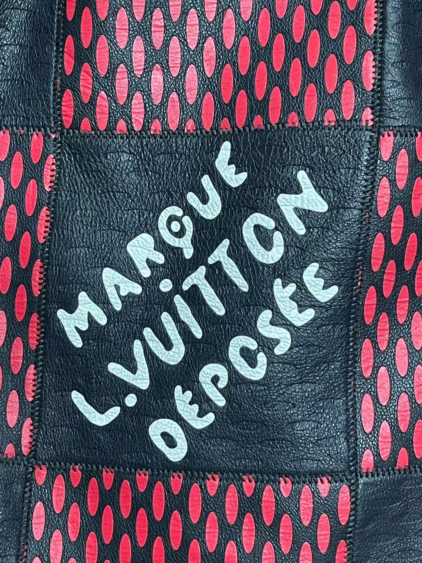 Louis Vuitton LV SS24 Pharrell Checkerboard Logo Shorts Size US 30 / EU 46 - 4 Thumbnail