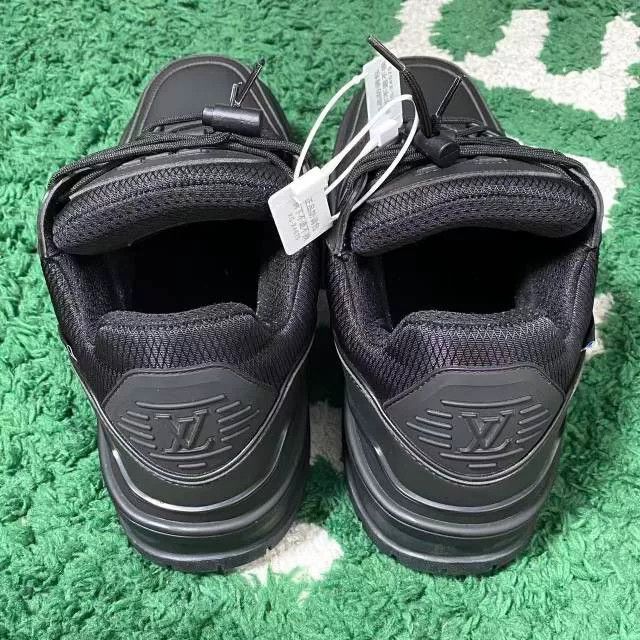 Louis Vuitton LV Trainer Maxi Crocodile Embossed Size US 7.5 / EU 40-41 - 5 Thumbnail