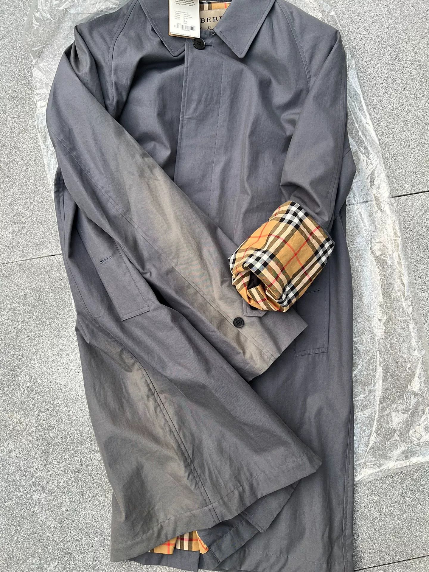 Burberry Burberry Men's Trench Coat Size US L / EU 52-54 / 3 - 6 Thumbnail