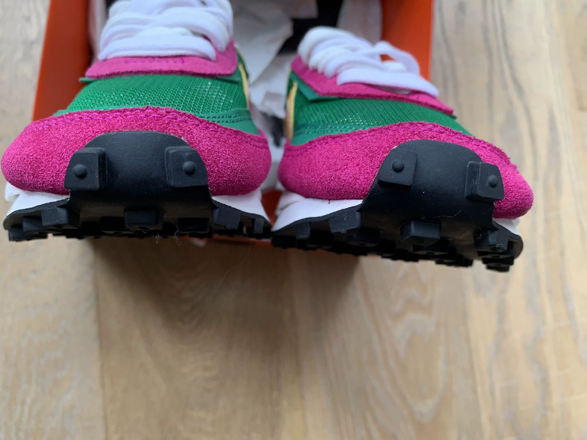 Sacai Sacai Nike Waffle Pink Green Size US 6 / EU 39 - 6 Thumbnail