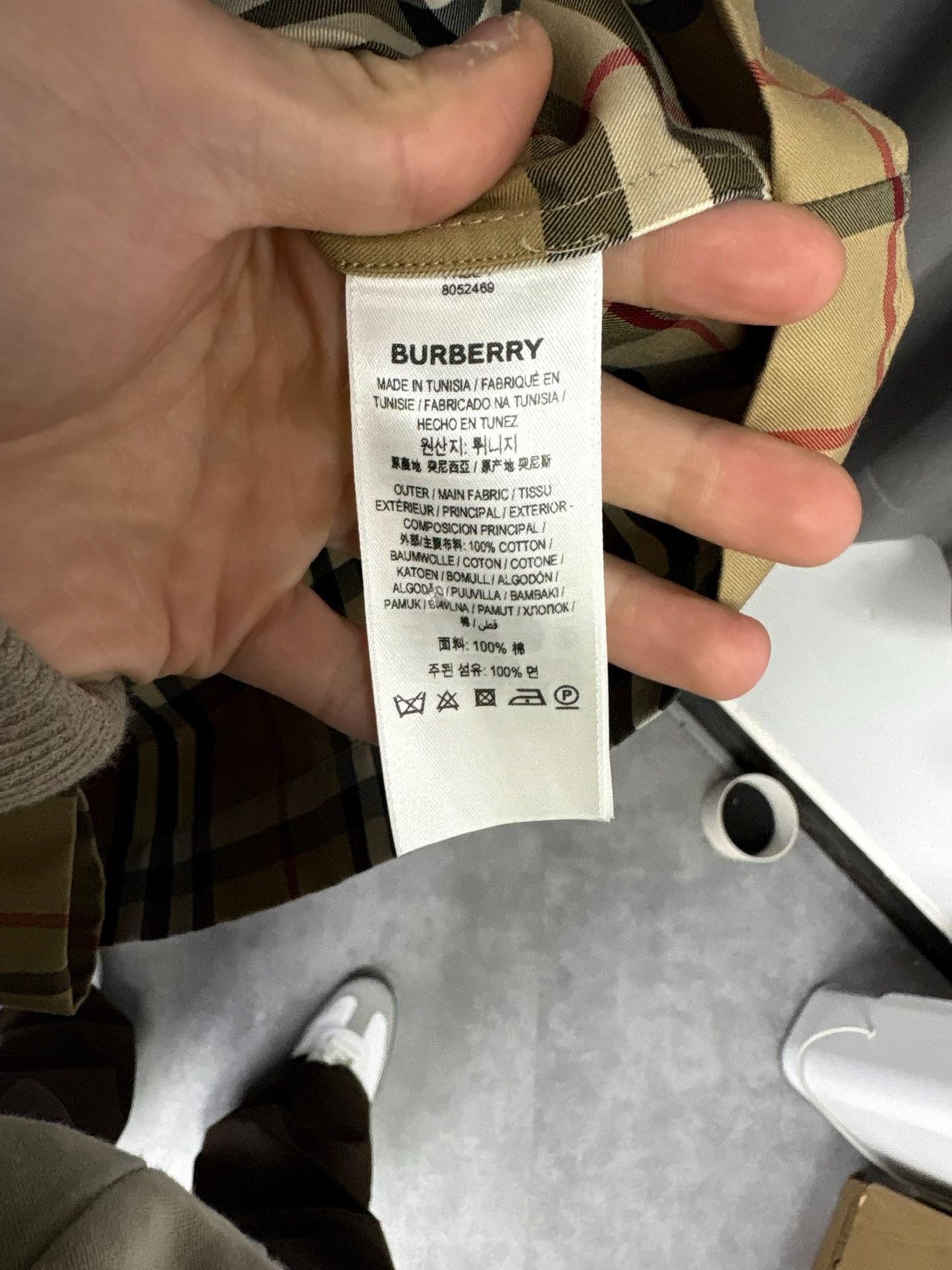 Burberry Burberry Plaid Light Jacket S Men Size US S / EU 44-46 / 1 - 5 Thumbnail