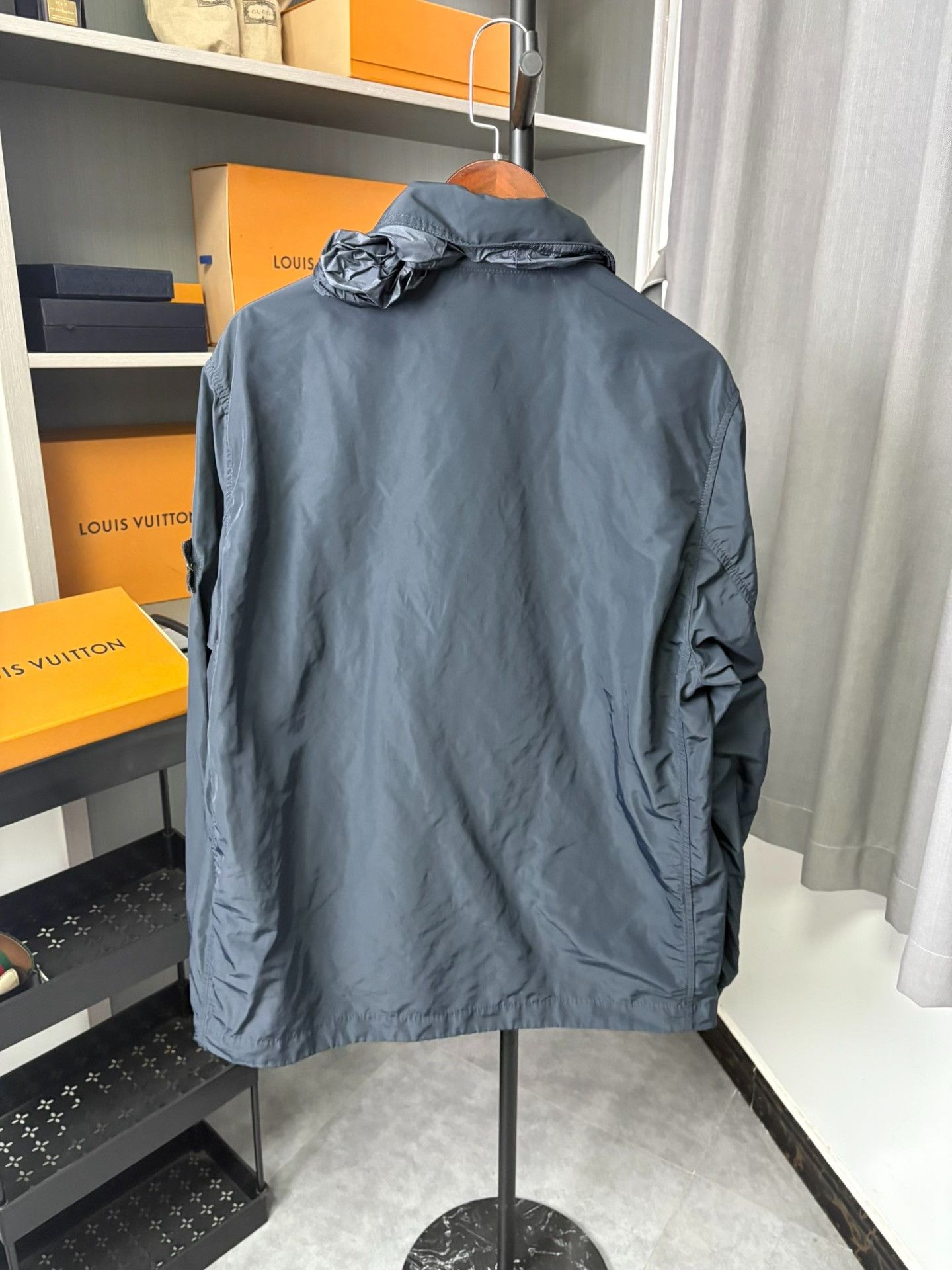 Stone Island Stone Island Nylon Light Jacket XL Men Size US XL / EU 56 / 4 - 3 Thumbnail