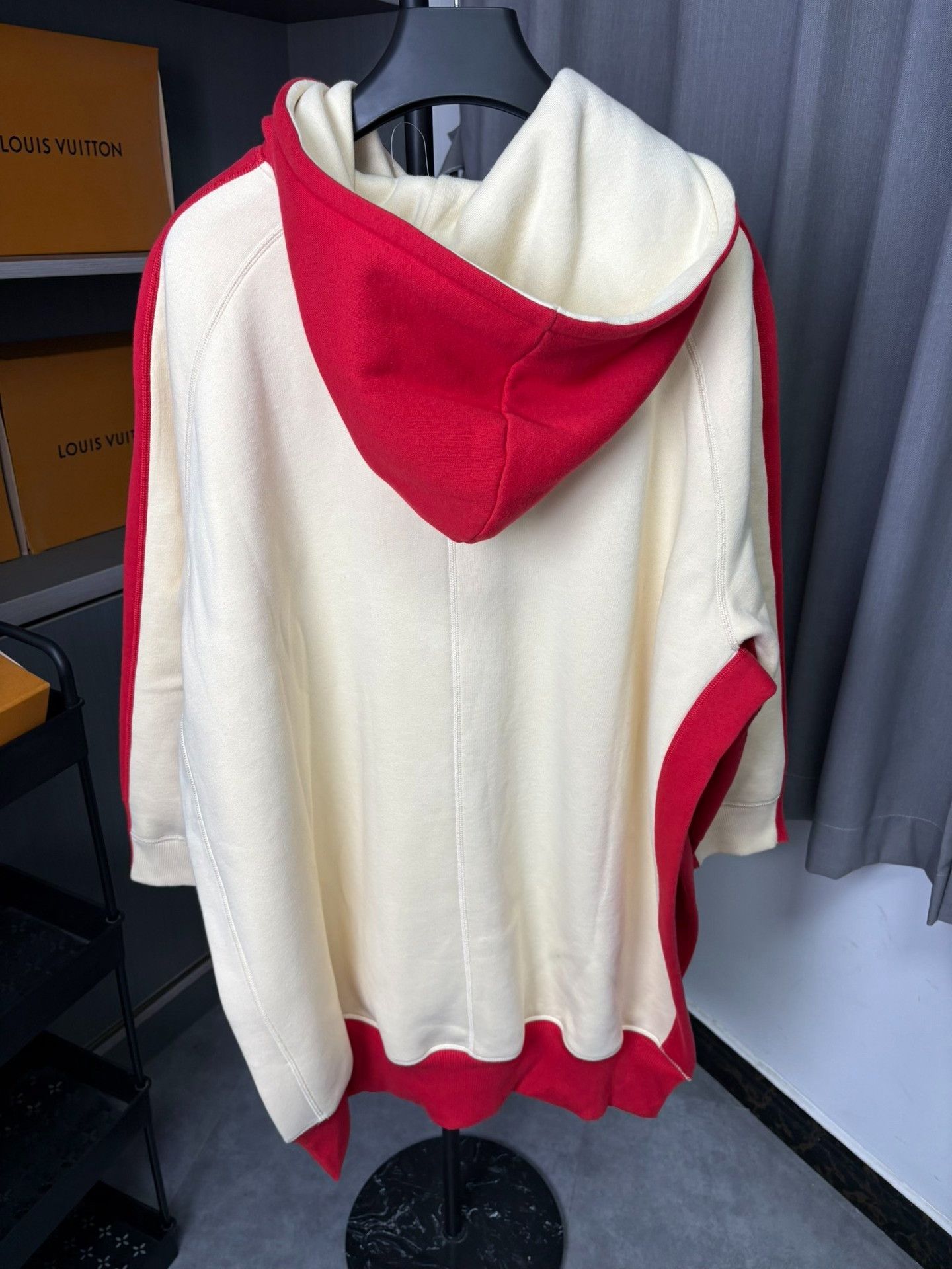Celine Celine White Hoodie XS Women Size XS / US 0-2 / IT 36-38 - 4 Thumbnail