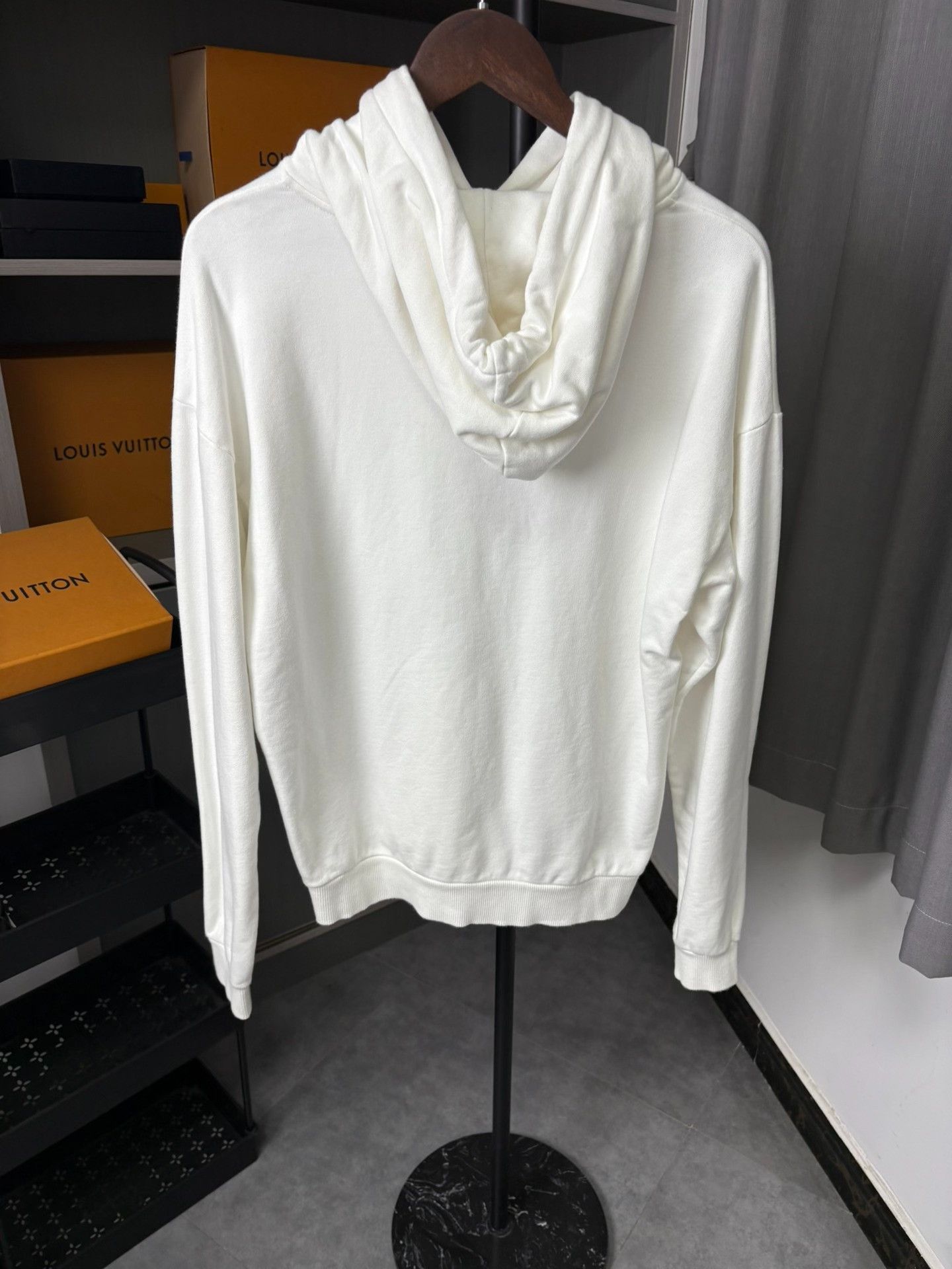 Celine Celine Retro White Hoodie M Women Size M / US 6-8 / IT 42-44 - 4 Thumbnail