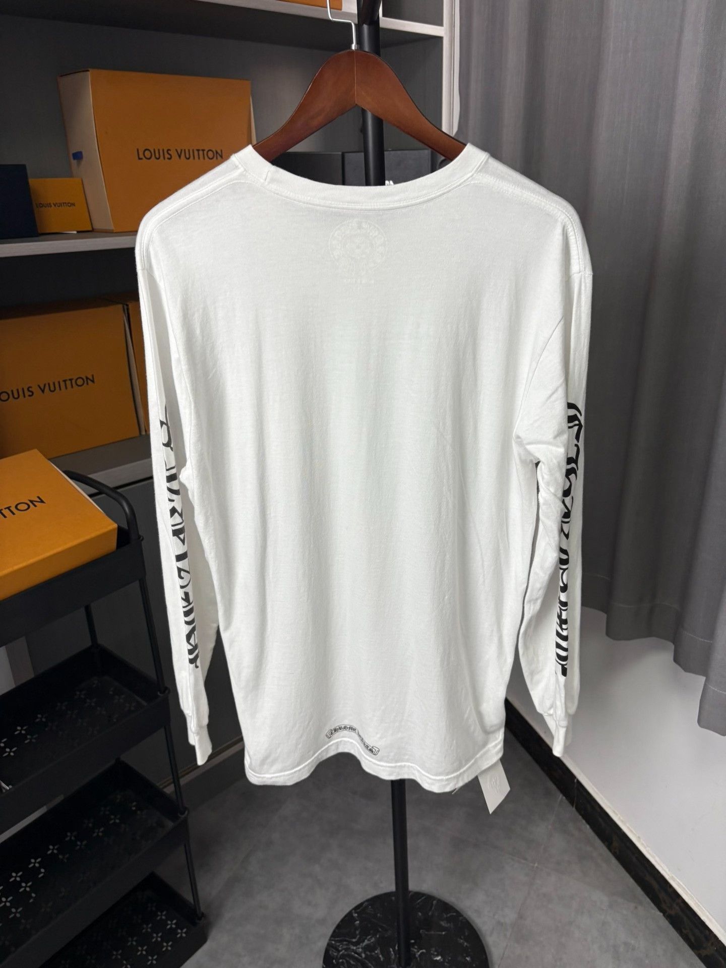 Chrome Hearts Chrome Hearts White T-Shirt L Men Size US L / EU 52-54 / 3 - 2 Thumbnail