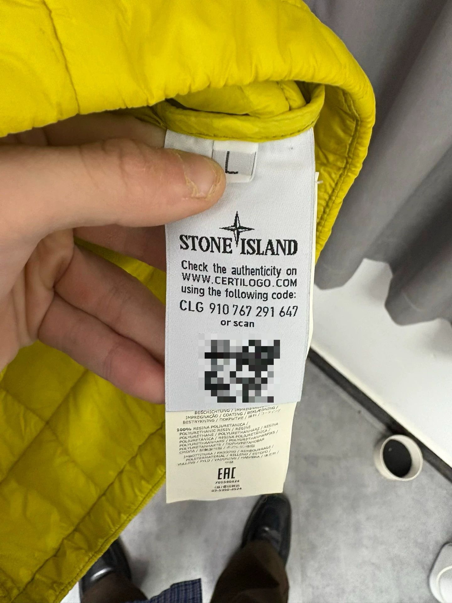 Stone Island Stone Island Down Yellow Heavy Coat L Men Size US L / EU 52-54 / 3 - 6 Thumbnail