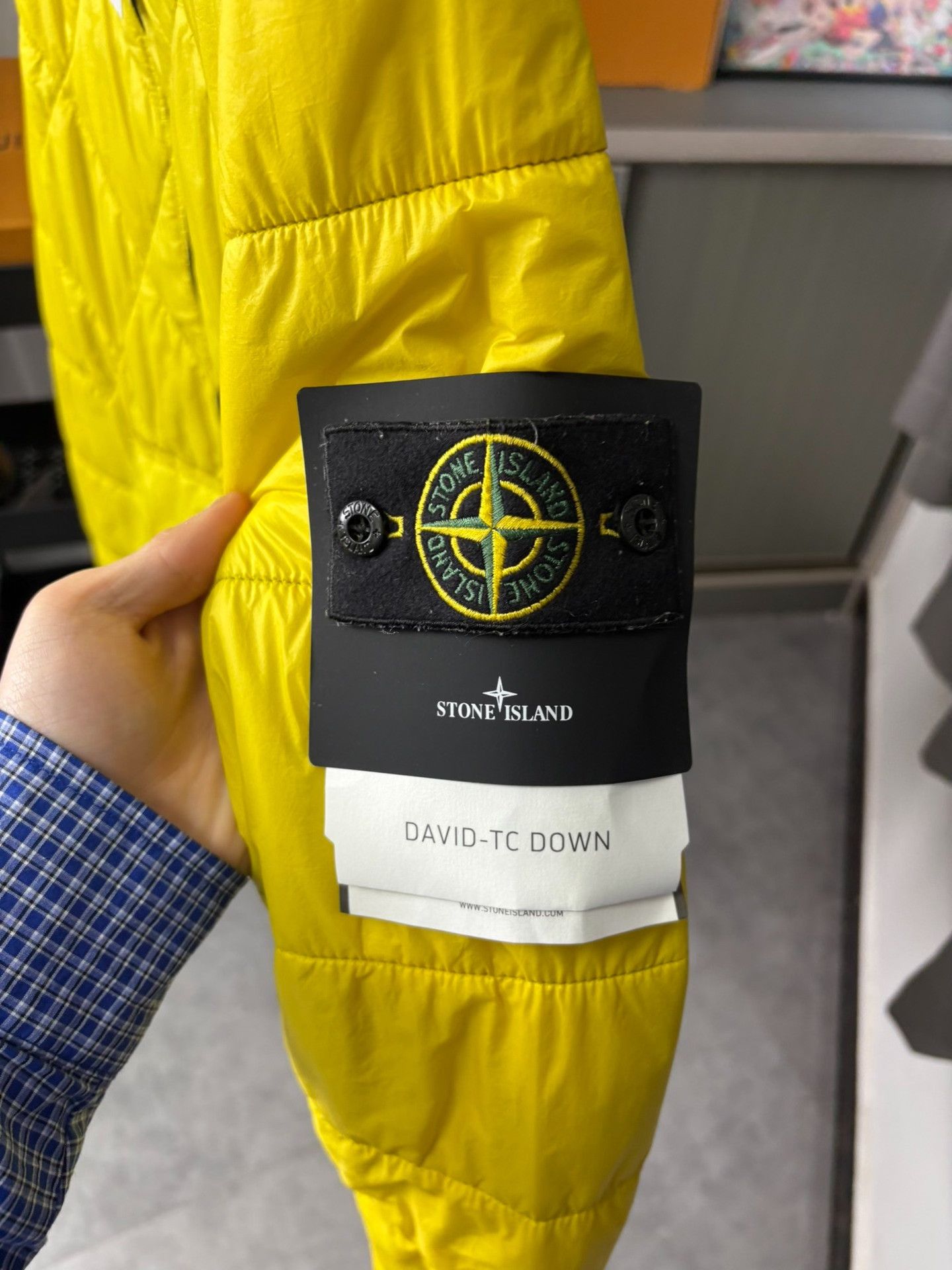 Stone Island Stone Island Down Yellow Heavy Coat L Men Size US L / EU 52-54 / 3 - 2 Thumbnail