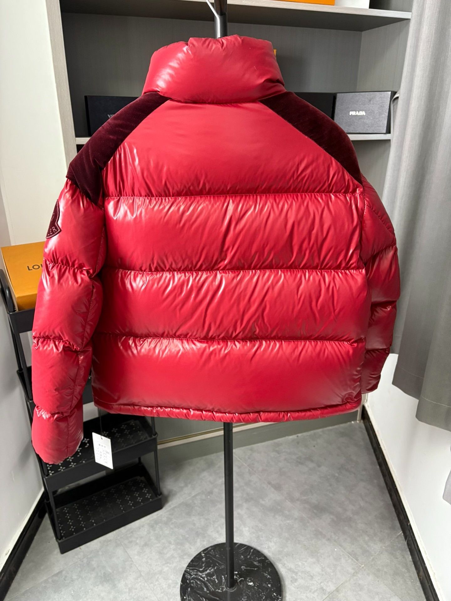 Moncler Moncler Velvet Down Red Heavy Coat XL Men Size US XL / EU 56 / 4 - 3 Thumbnail
