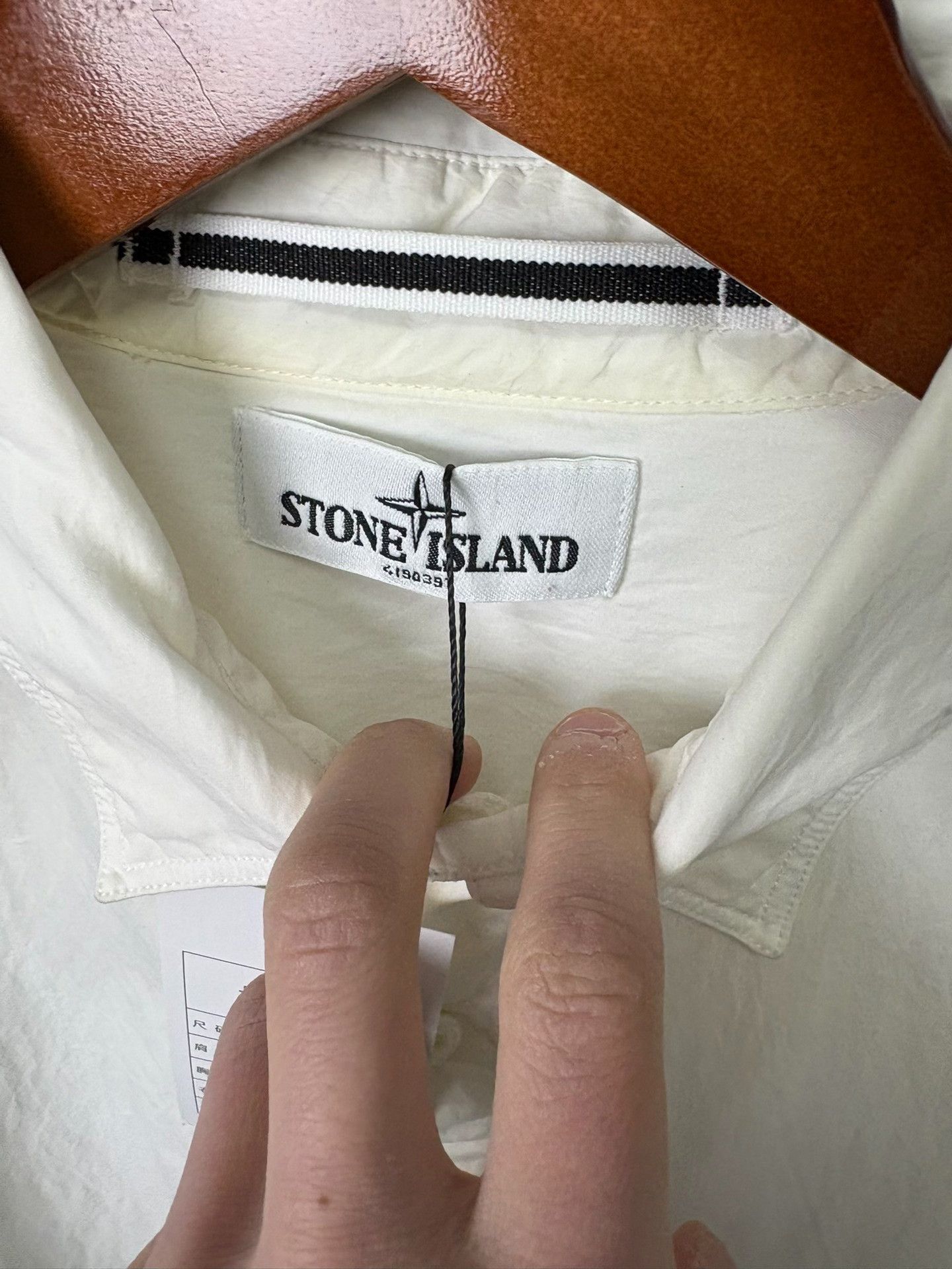 Stone Island Stone Island White Shirt L Men Size US L / EU 52-54 / 3 - 3 Thumbnail