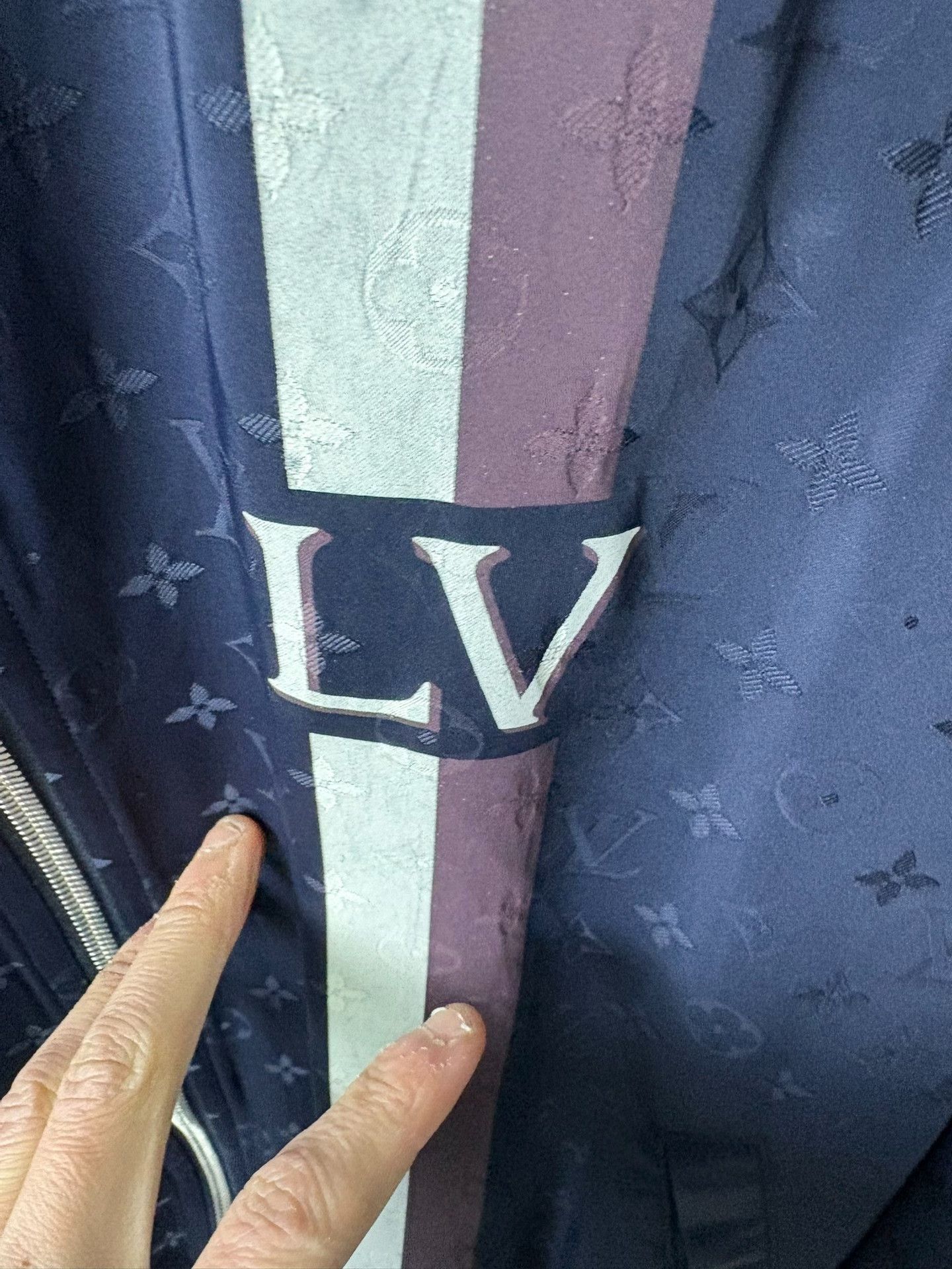 Louis Vuitton Louis Vuitton Blue Light Jacket 40 Men Size US M / EU 48-50 / 2 - 3 Thumbnail