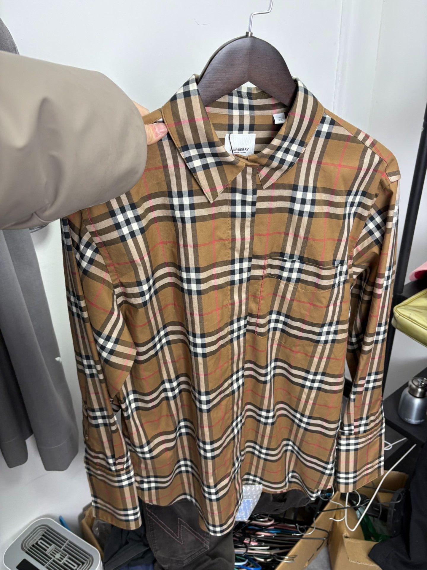 Burberry Burberry Plaid Beige Shirt 5 Men Size US XS / EU 42 / 0 - 8 Thumbnail