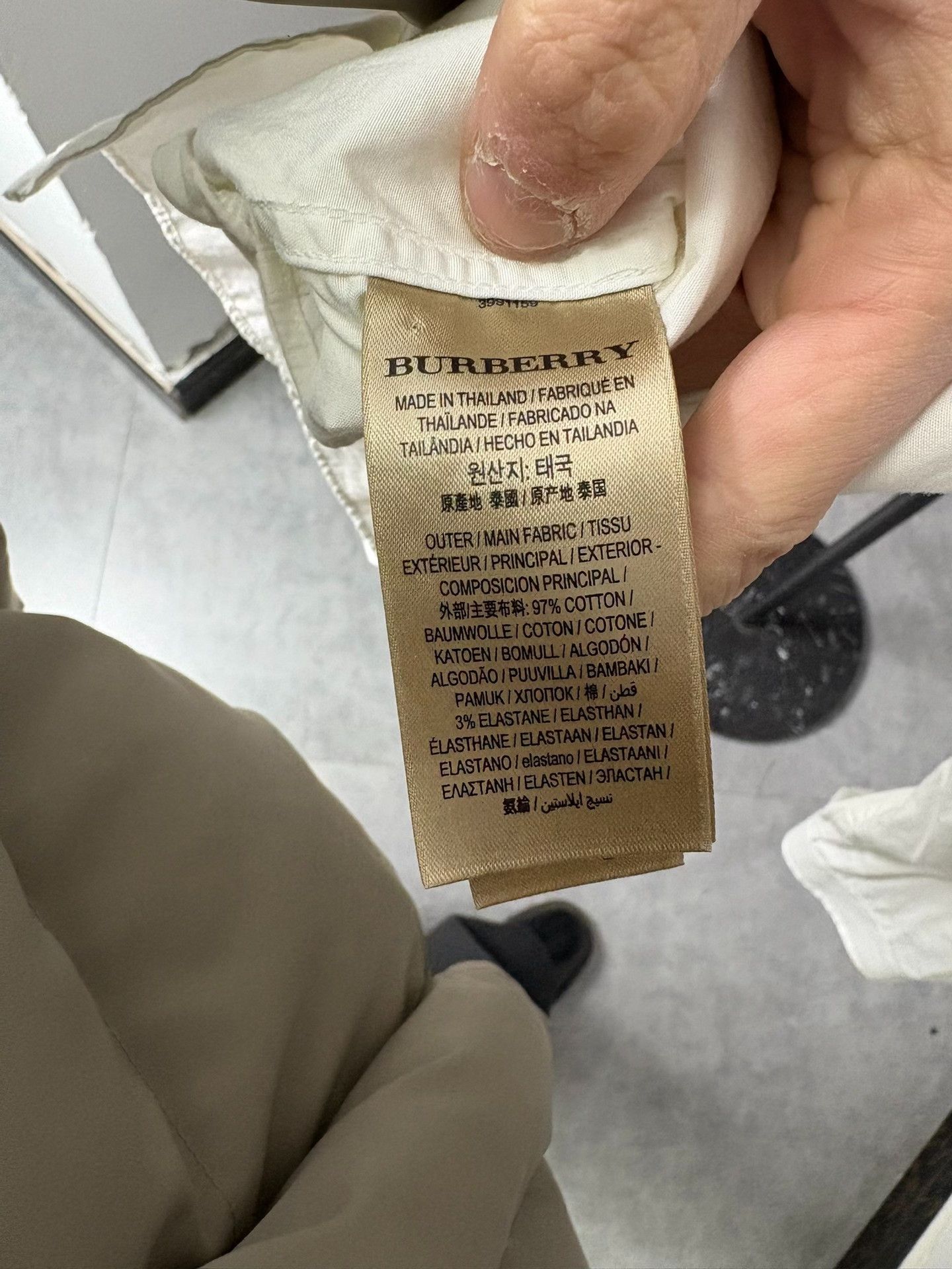 Burberry Burberry Embroidered White Shirt S Men Size US S / EU 44-46 / 1 - 5 Thumbnail