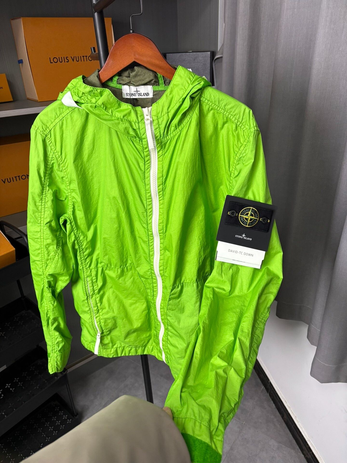Stone Island Stone Island Green Light Jacket XL Men Size US XL / EU 56 / 4 - 7 Thumbnail