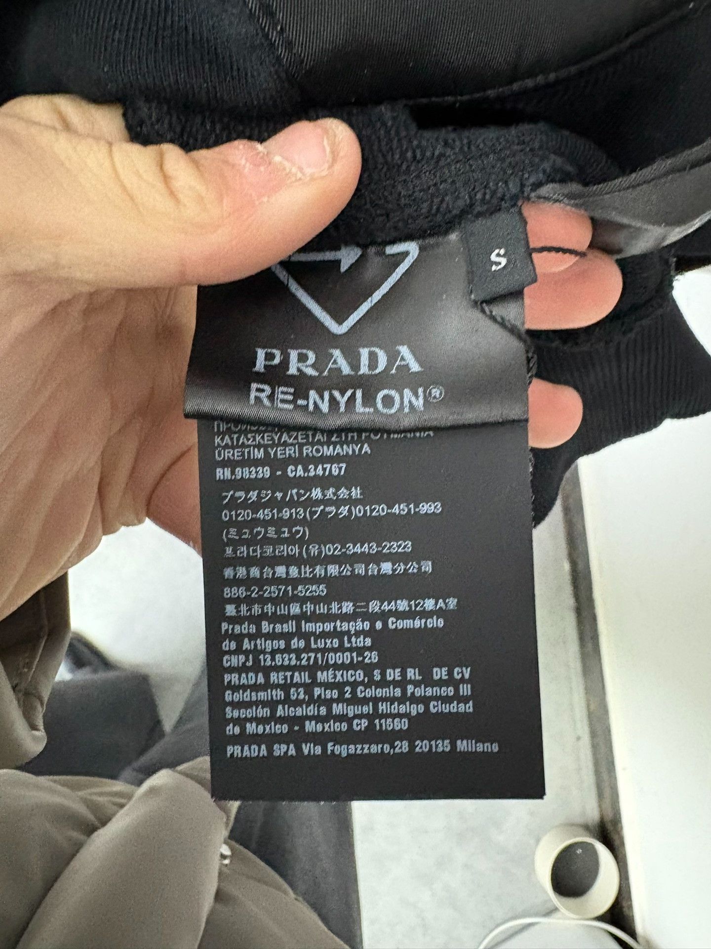 Prada Prada Black Hoodie S Men Size US S / EU 44-46 / 1 - 4 Thumbnail