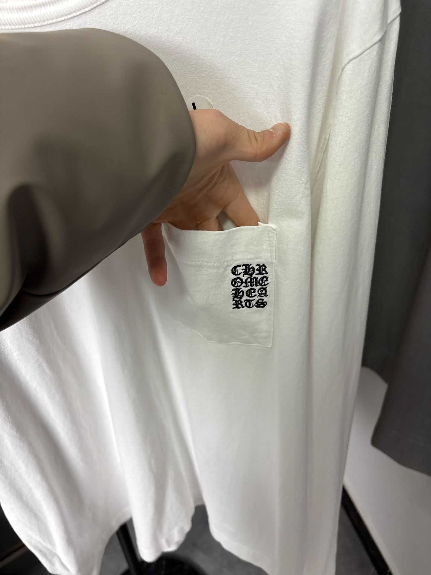 Chrome Hearts Chrome Hearts Embroidered White T-Shirt L Men Size US L / EU 52-54 / 3 - 3 Thumbnail