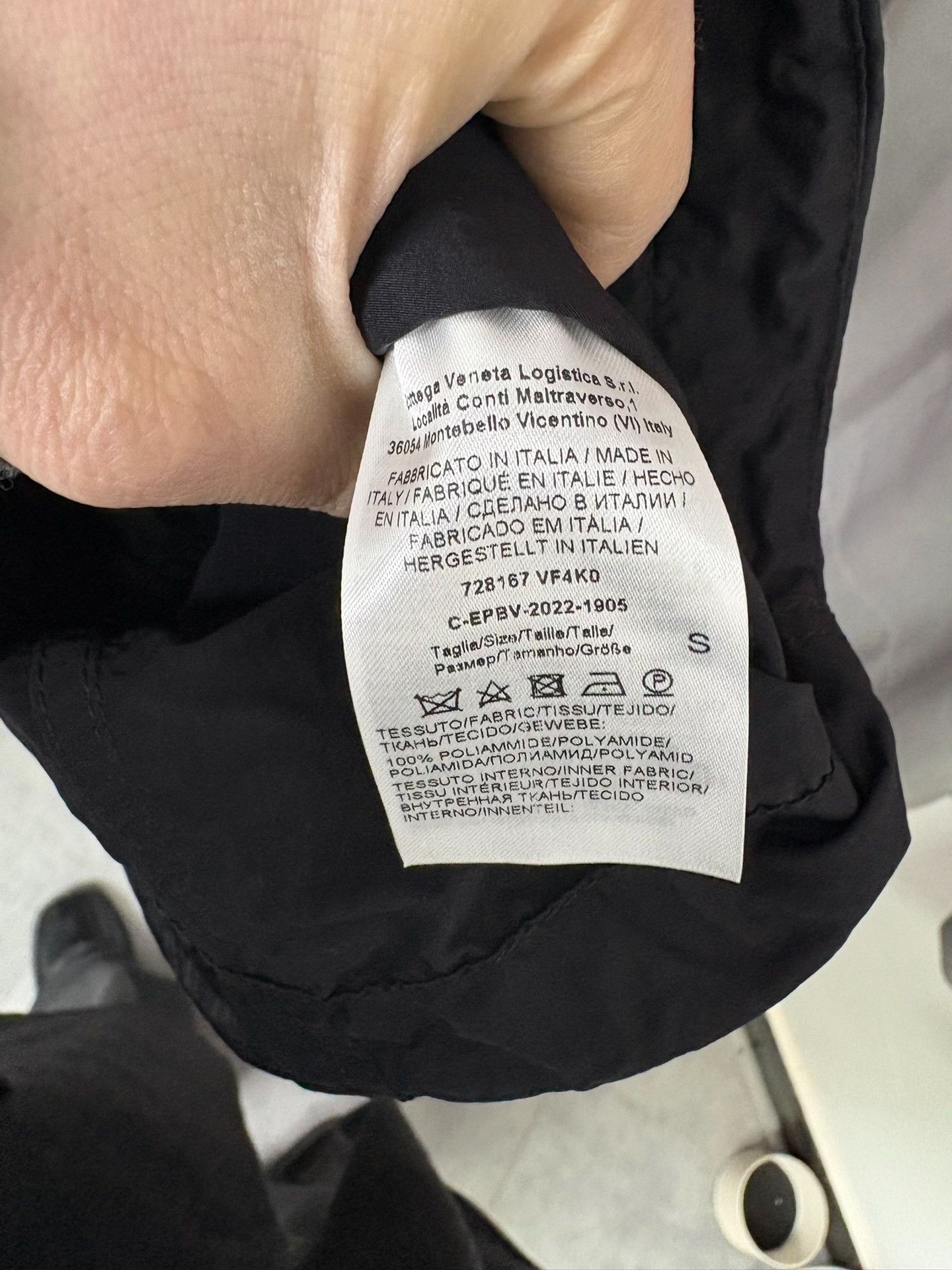 Bottega Veneta Bottega Veneta Nylon Cropped Black Jacket S Women Size S / US 4 / IT 40 - 6 Thumbnail