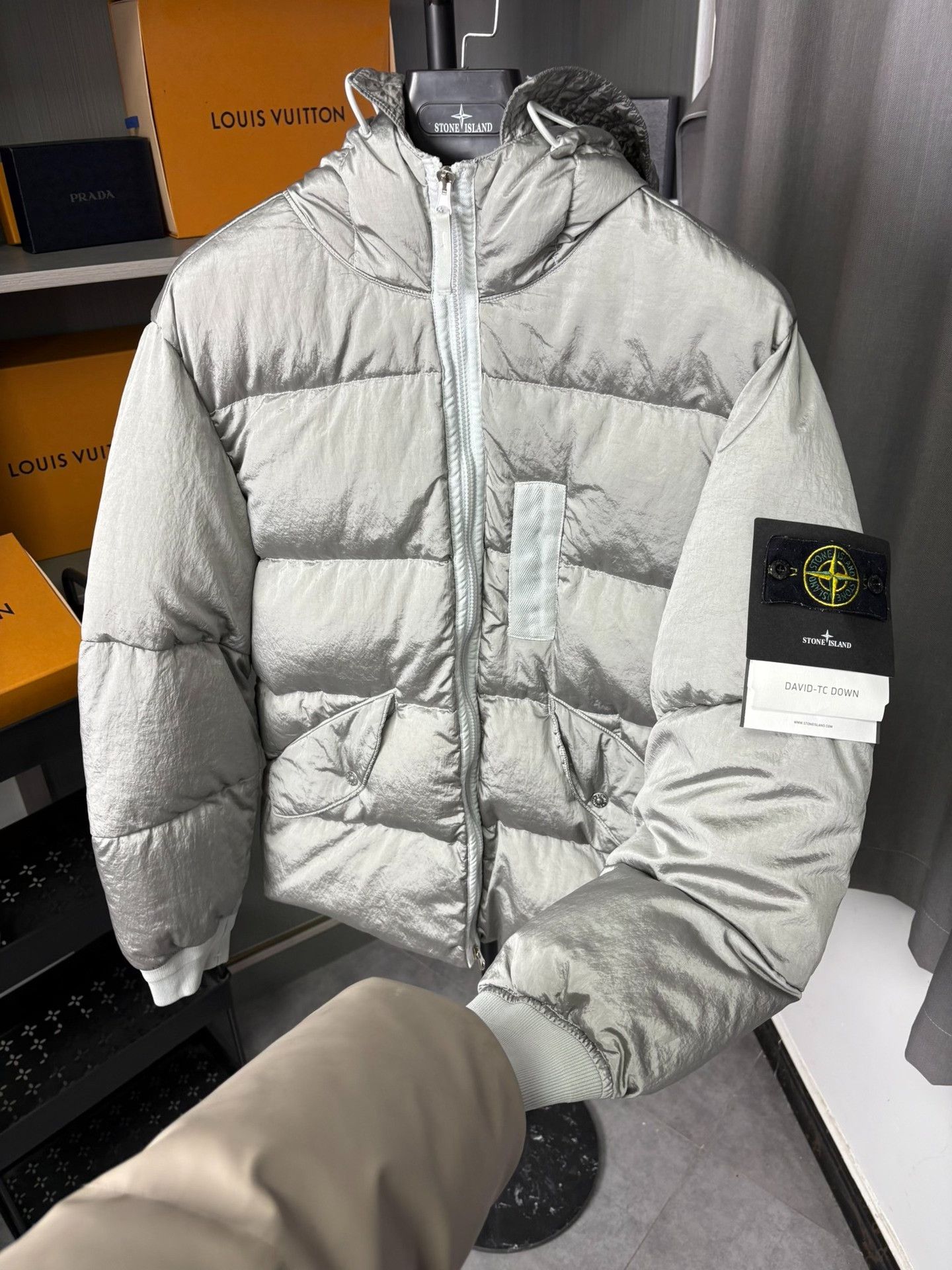 Stone Island Stone Island Nylon Down Silver Heavy Coat L Men Size US L / EU 52-54 / 3 - 8 Thumbnail